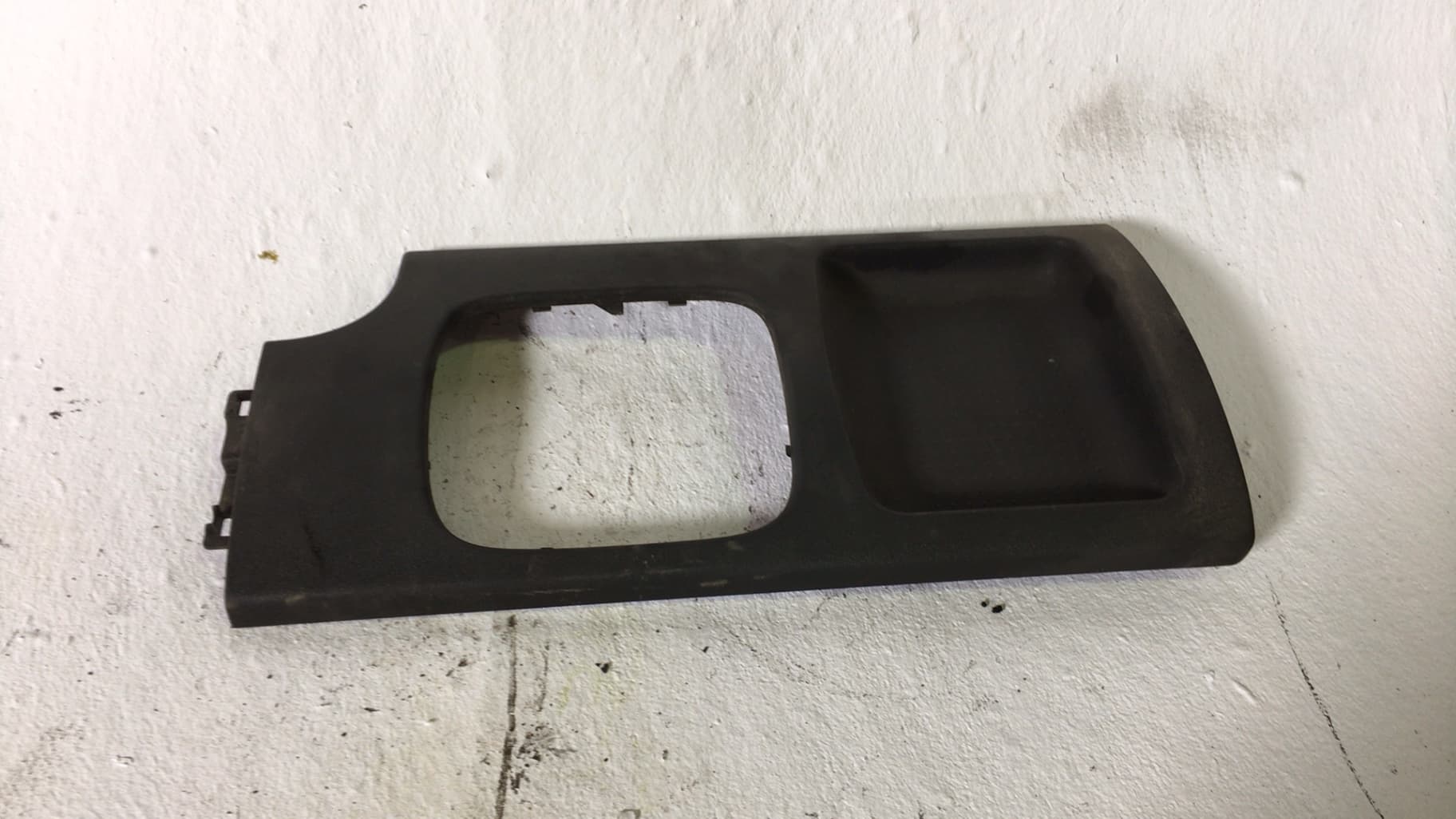 Moldura interior NISSAN NAVARA PICK-UP (D40M)