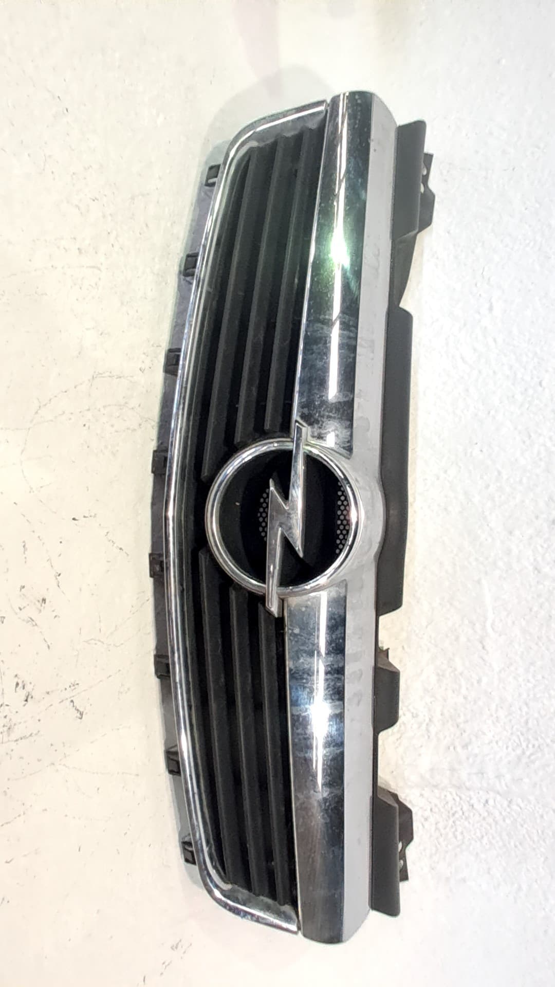 Rejilla delantera OPEL ZAFIRA B