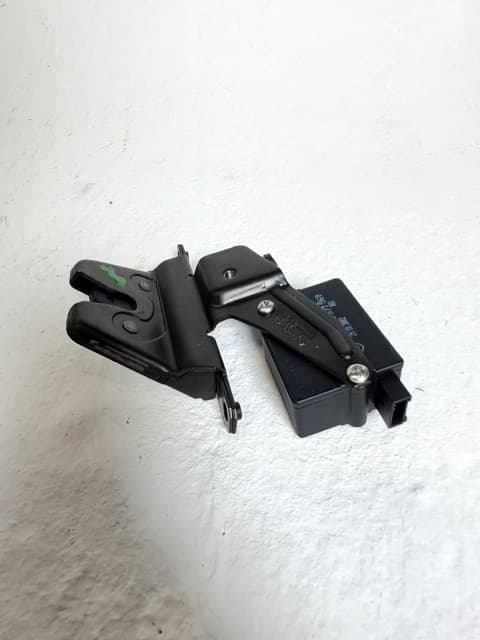 Cerradura maletero / porton BMW SERIE 5 BERLINA (E39) 4
