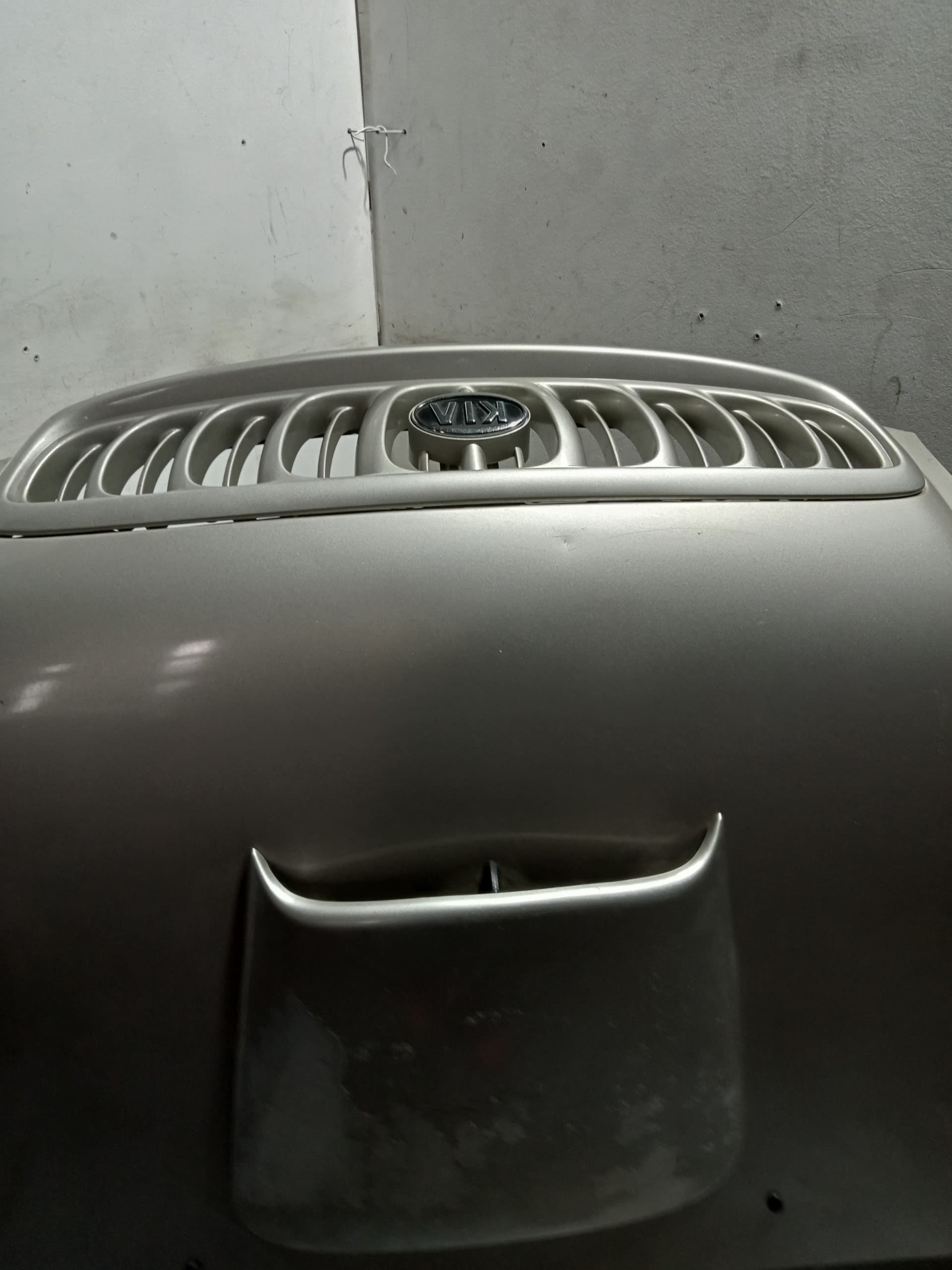 Capot KIA CARNIVAL 2