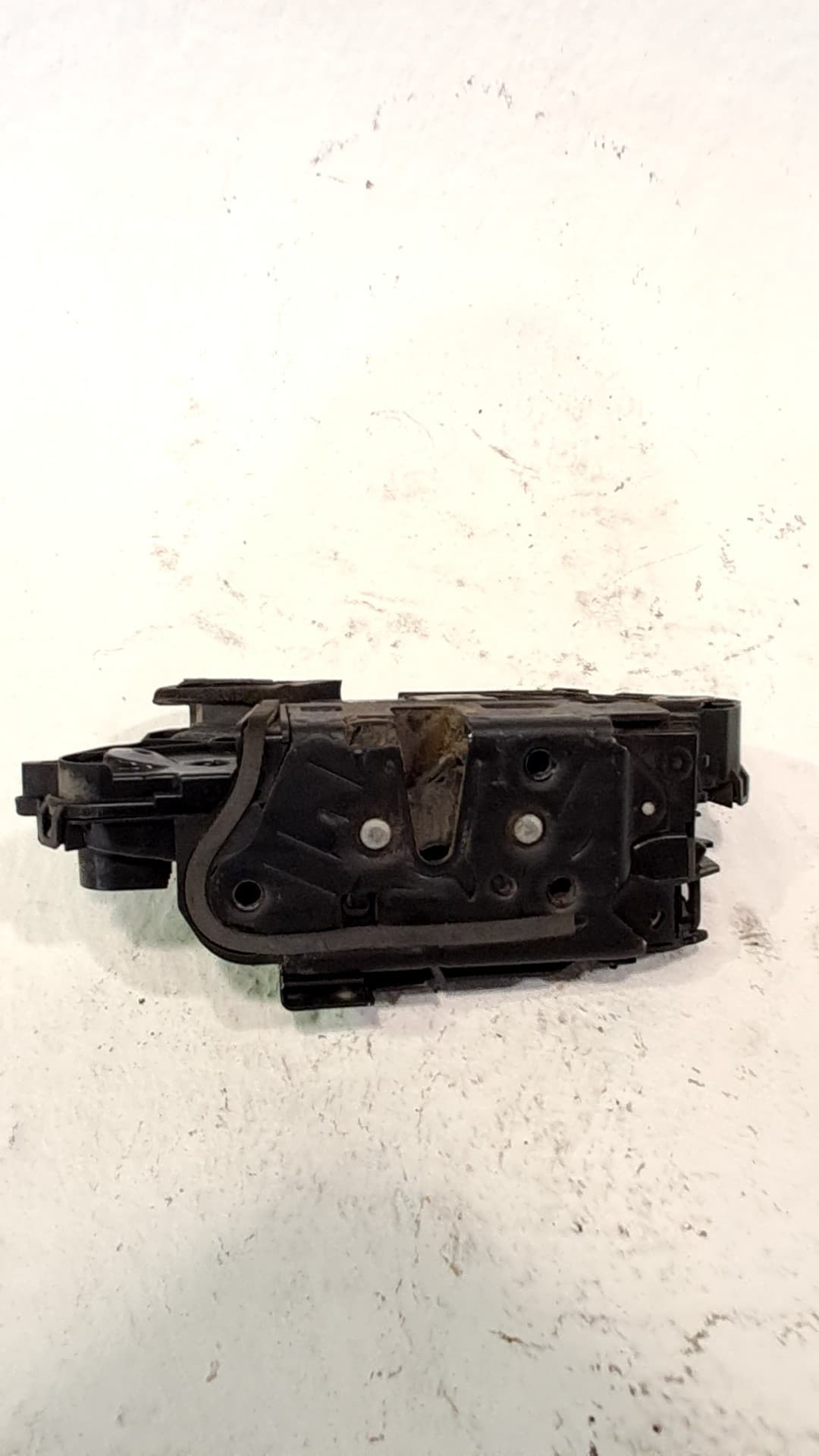 Cerradura puerta delantera izquierda VOLKSWAGEN CRAFTER 3