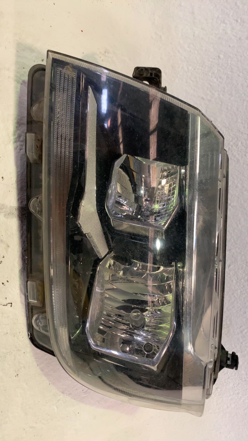 Faro izquierdo VOLKSWAGEN CRAFTER