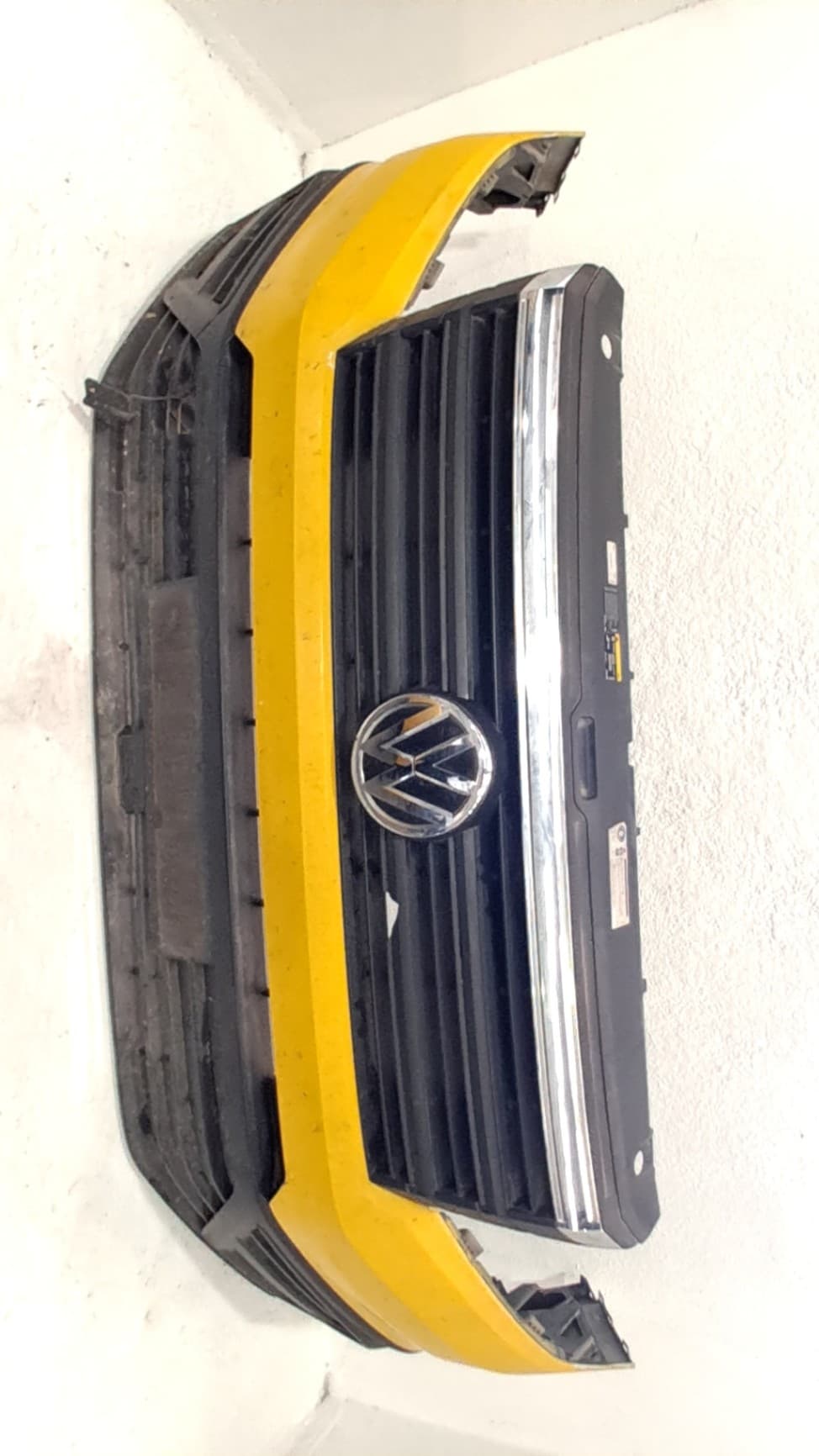 Paragolpes delantero VOLKSWAGEN CRAFTER