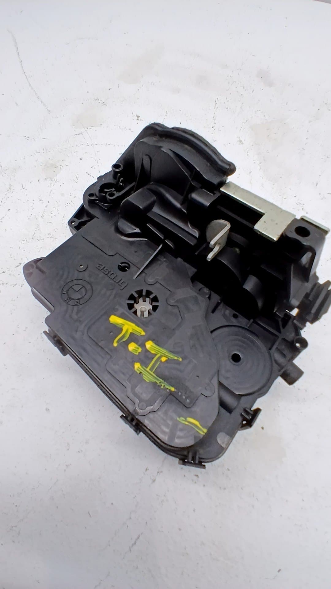 Cerradura puerta trasera izquierda BMW SERIE 3 BERLINA (E90) 2