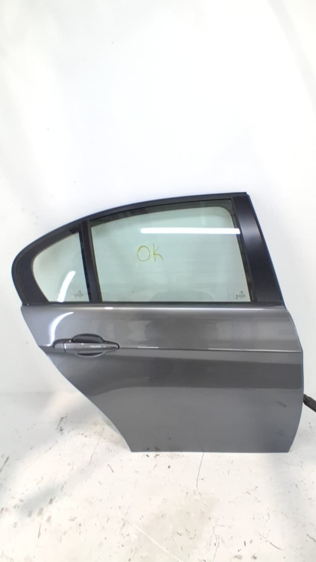 Puerta trasera derecha BMW SERIE 3 BERLINA (E90)