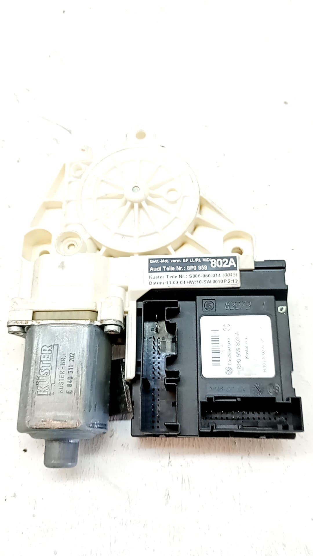 Motor elevalunas delantero derecho AUDI A3 (8L)