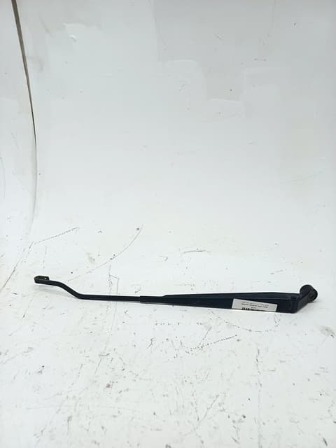 Brazo limpia delantero izquierdo SUZUKI IGNIS I (FH) 2
