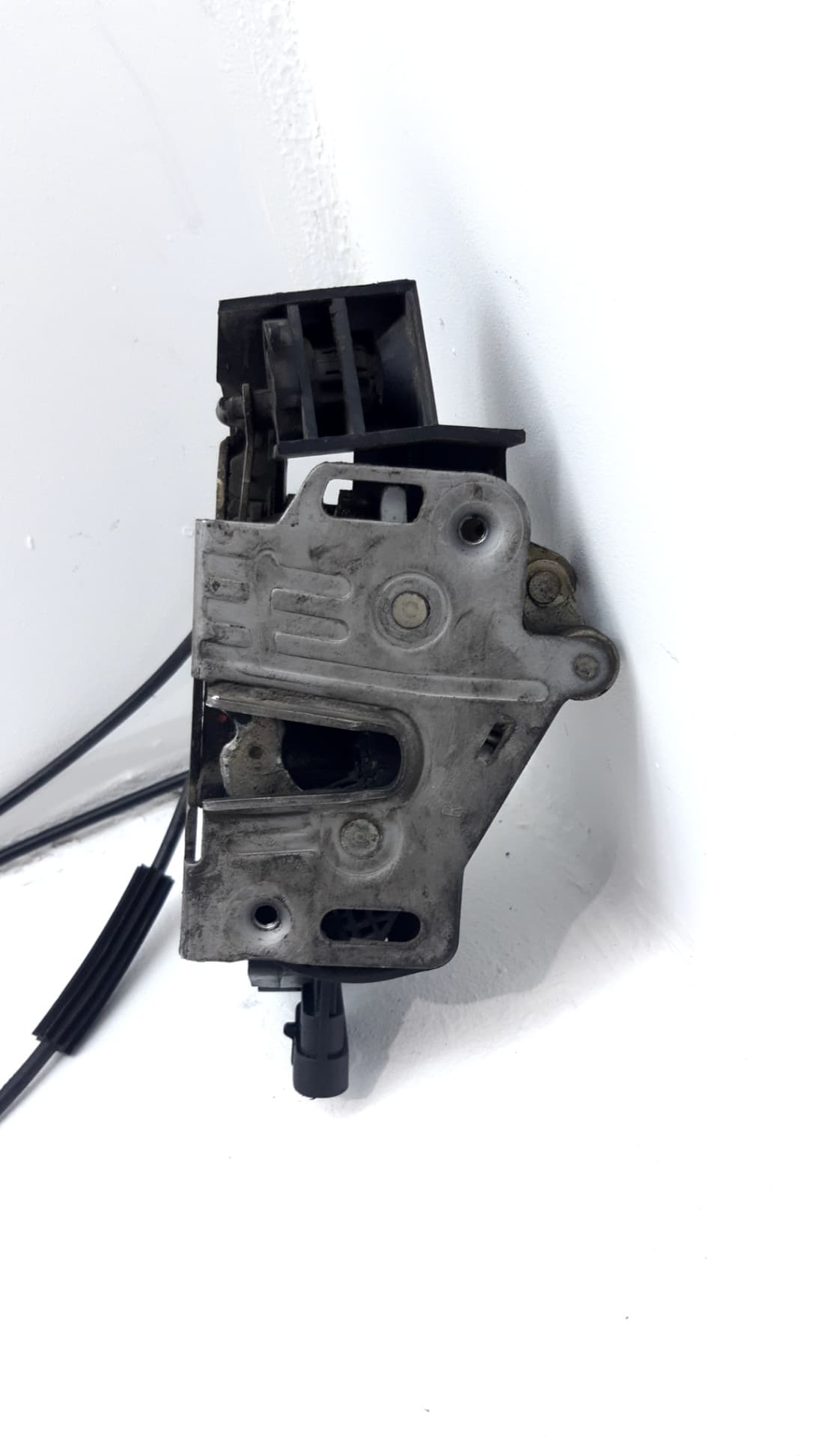 Cerradura puerta trasera derecha MERCEDES-BENZ CLASE M (W163) 2