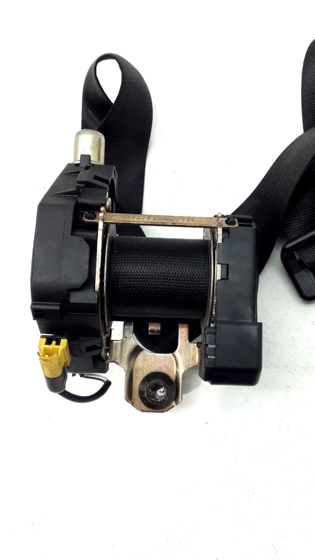 Cinturon seguridad trasero izquierdo MERCEDES-BENZ CLASE M (W163) 4