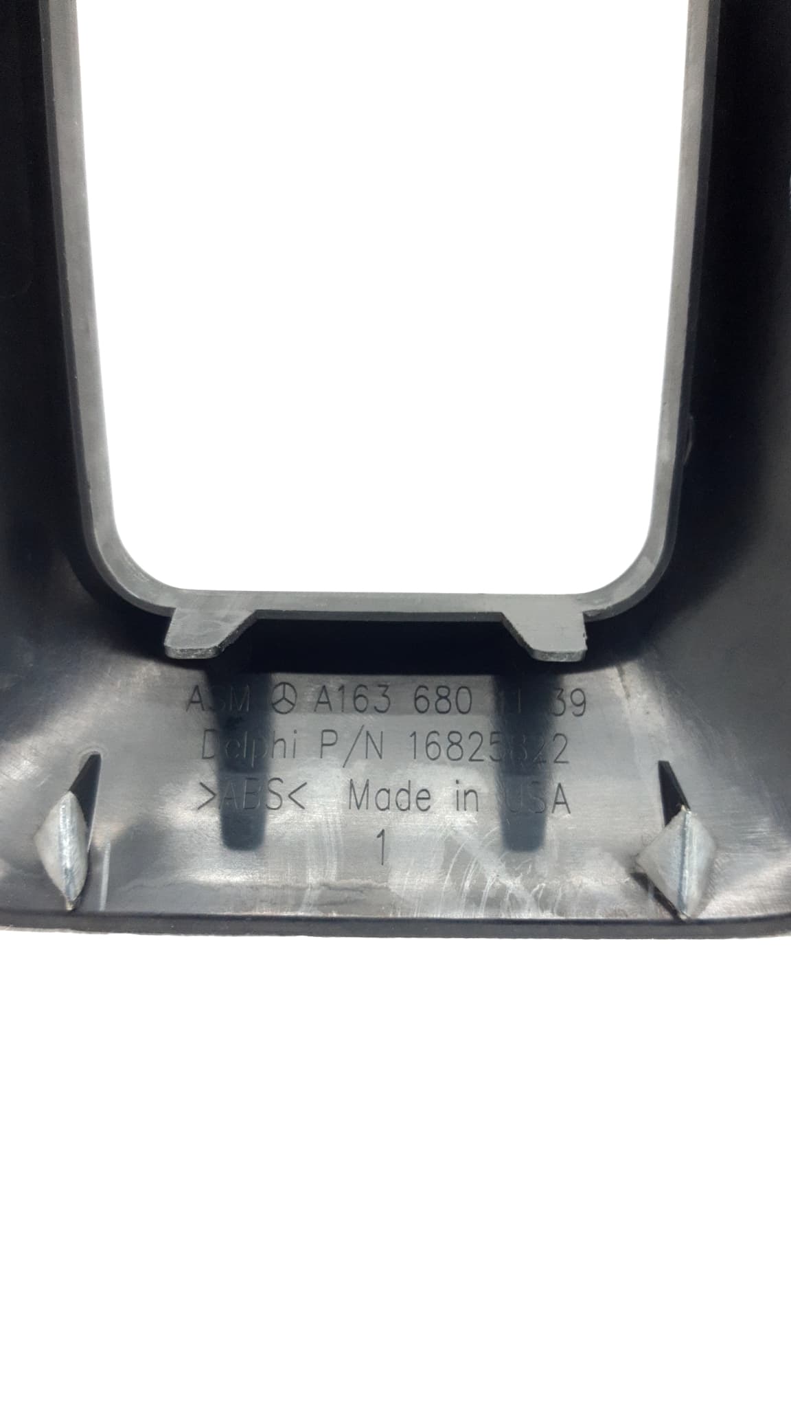 Plastico MERCEDES-BENZ CLASE M (W163) 4