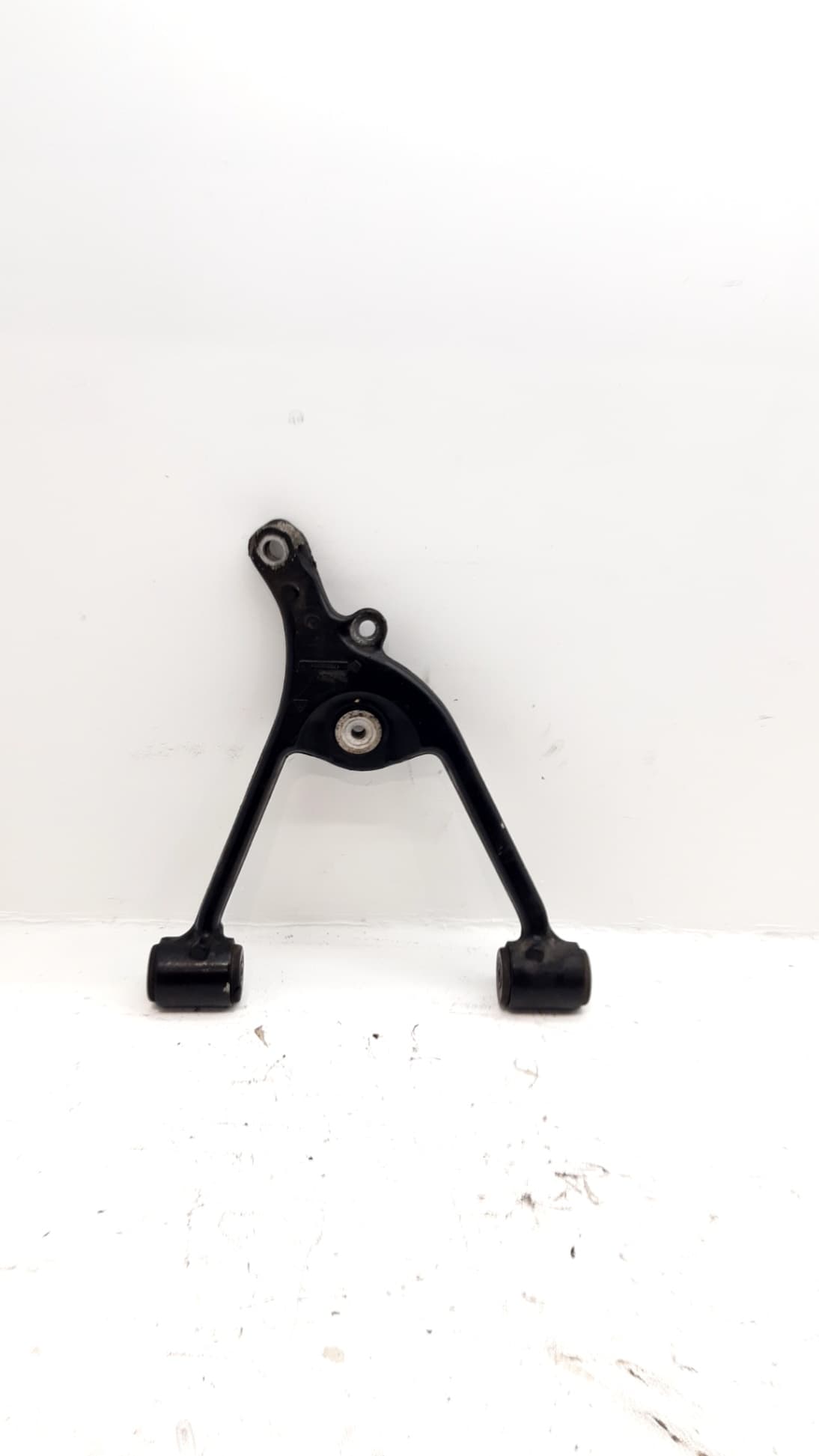 Brazo suspension inferior trasero derecho MERCEDES-BENZ CLASE M (W163)