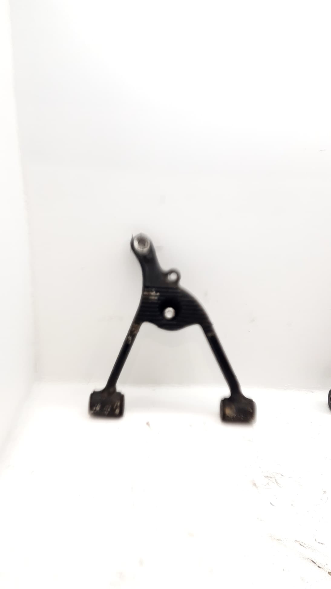Brazo suspension inferior trasero izquierdo MERCEDES-BENZ CLASE M (W163) 3