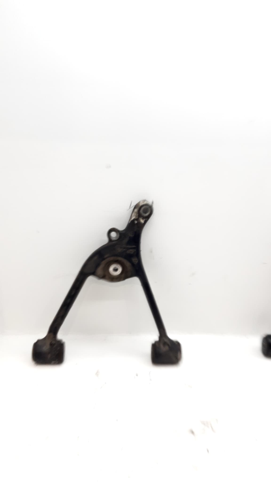 Brazo suspension inferior trasero izquierdo MERCEDES-BENZ CLASE M (W163)