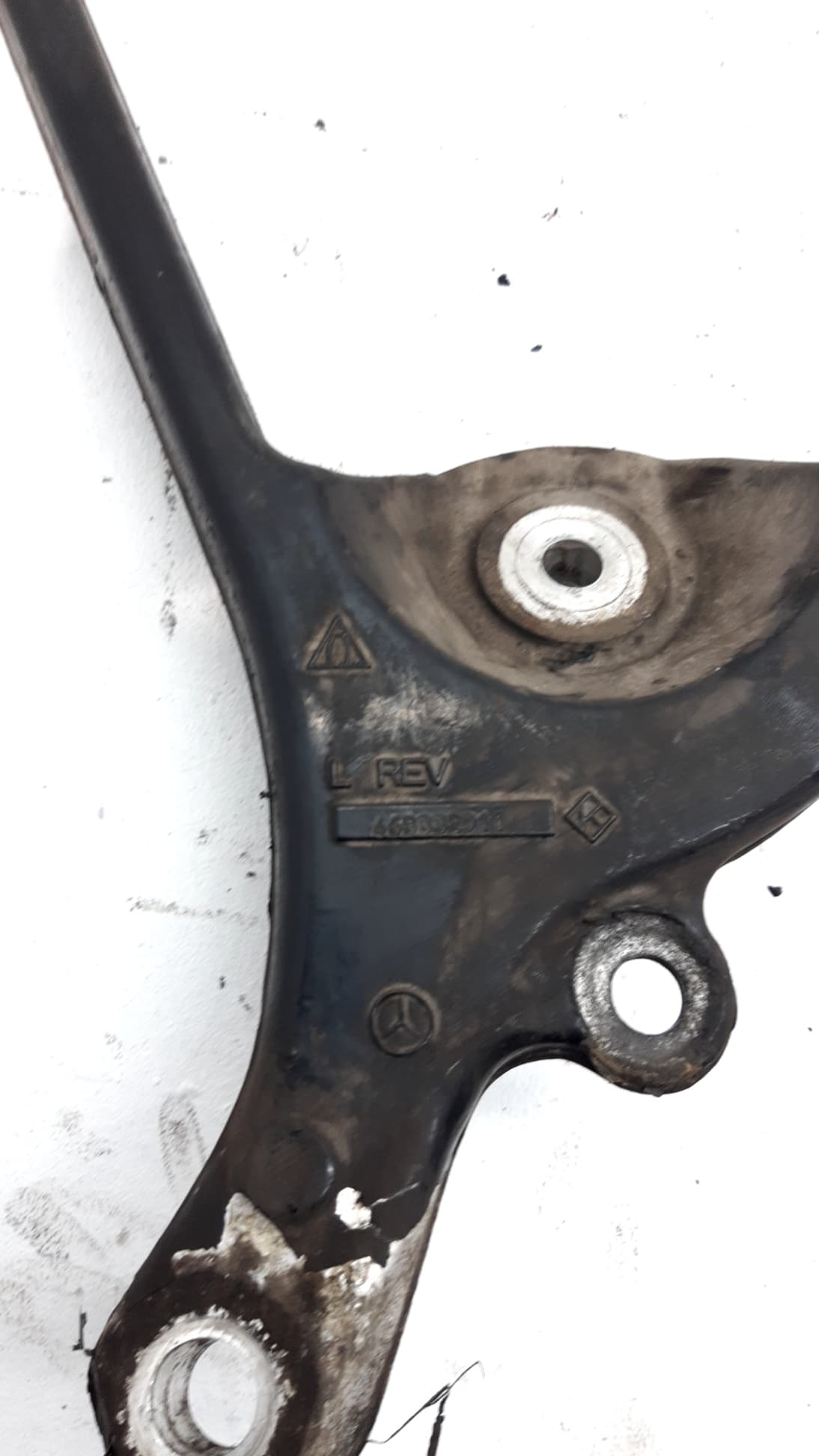Brazo suspension inferior trasero izquierdo MERCEDES-BENZ CLASE M (W163) 2