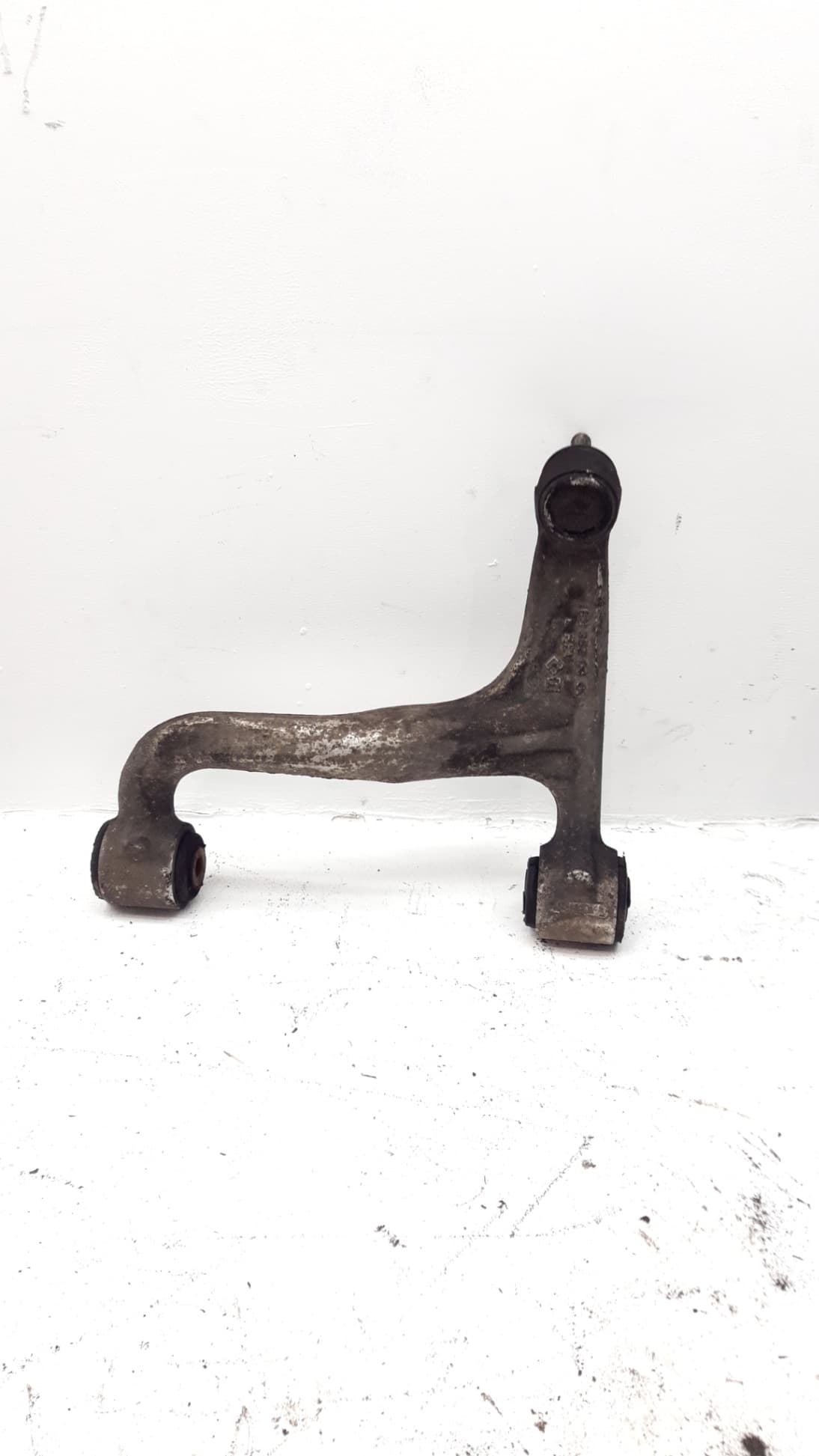 Brazo suspension superior trasero izquierdo MERCEDES-BENZ CLASE M (W163)