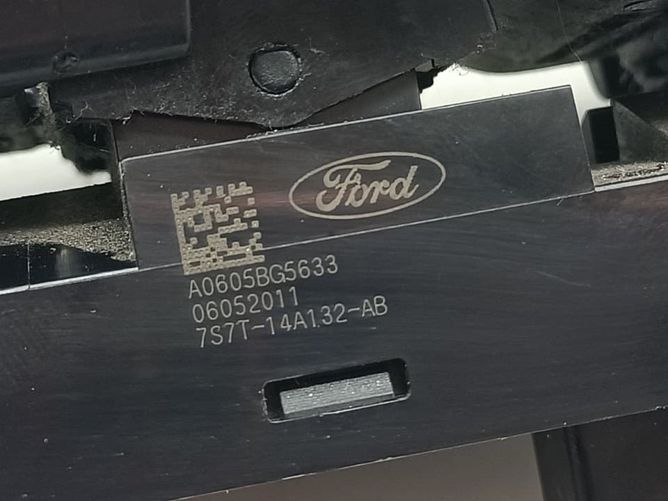 Mando elevalunas delantero izquierdo FORD MONDEO BERLINA (GD) 2