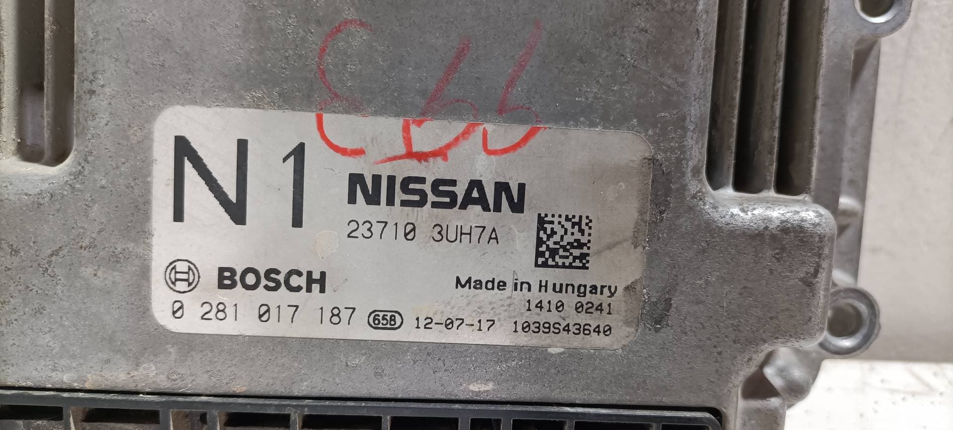 Centralita motor uce NISSAN X-TRAIL (T31) 3