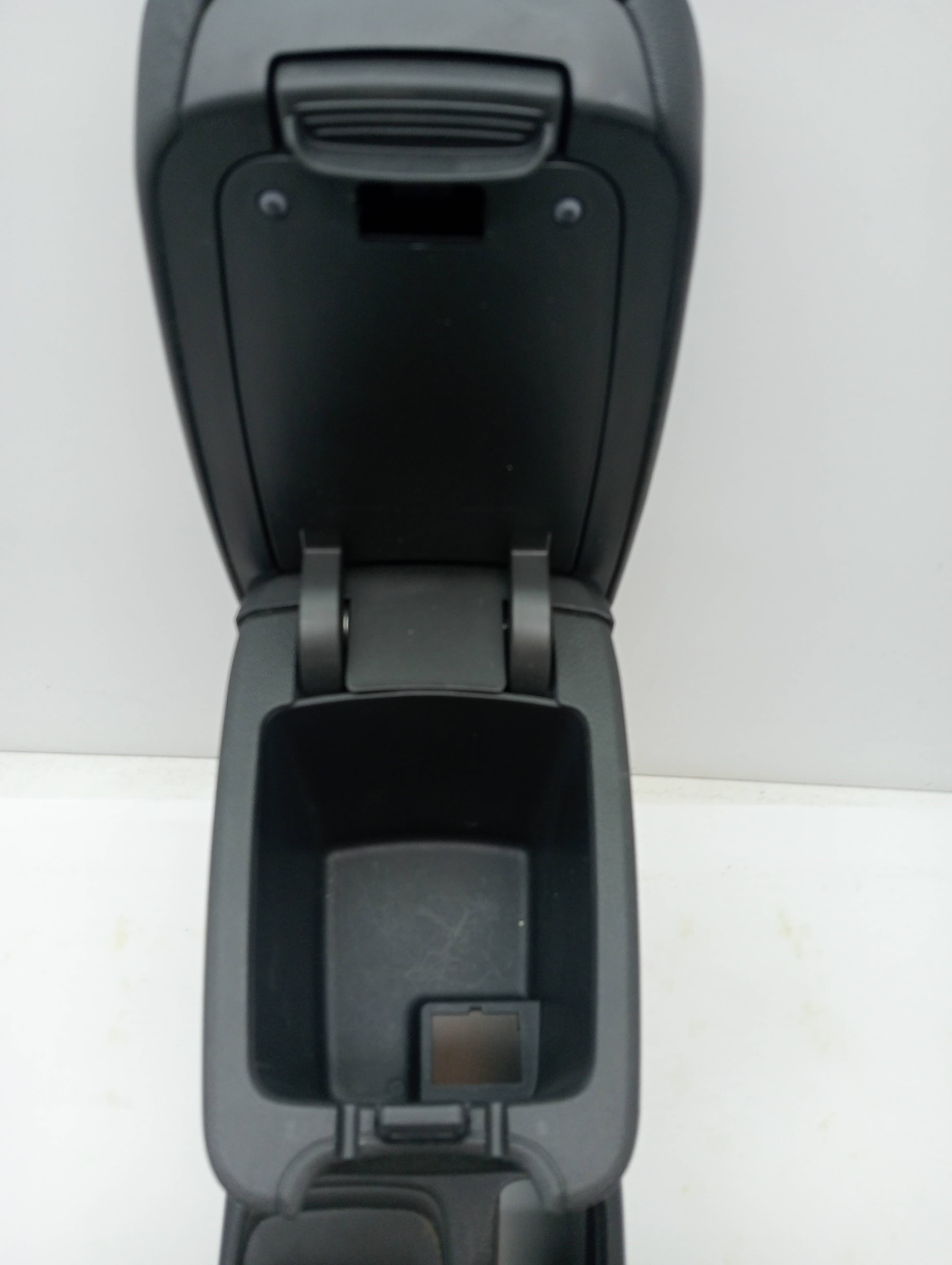 Consola central OPEL ASTRA J GTC 2