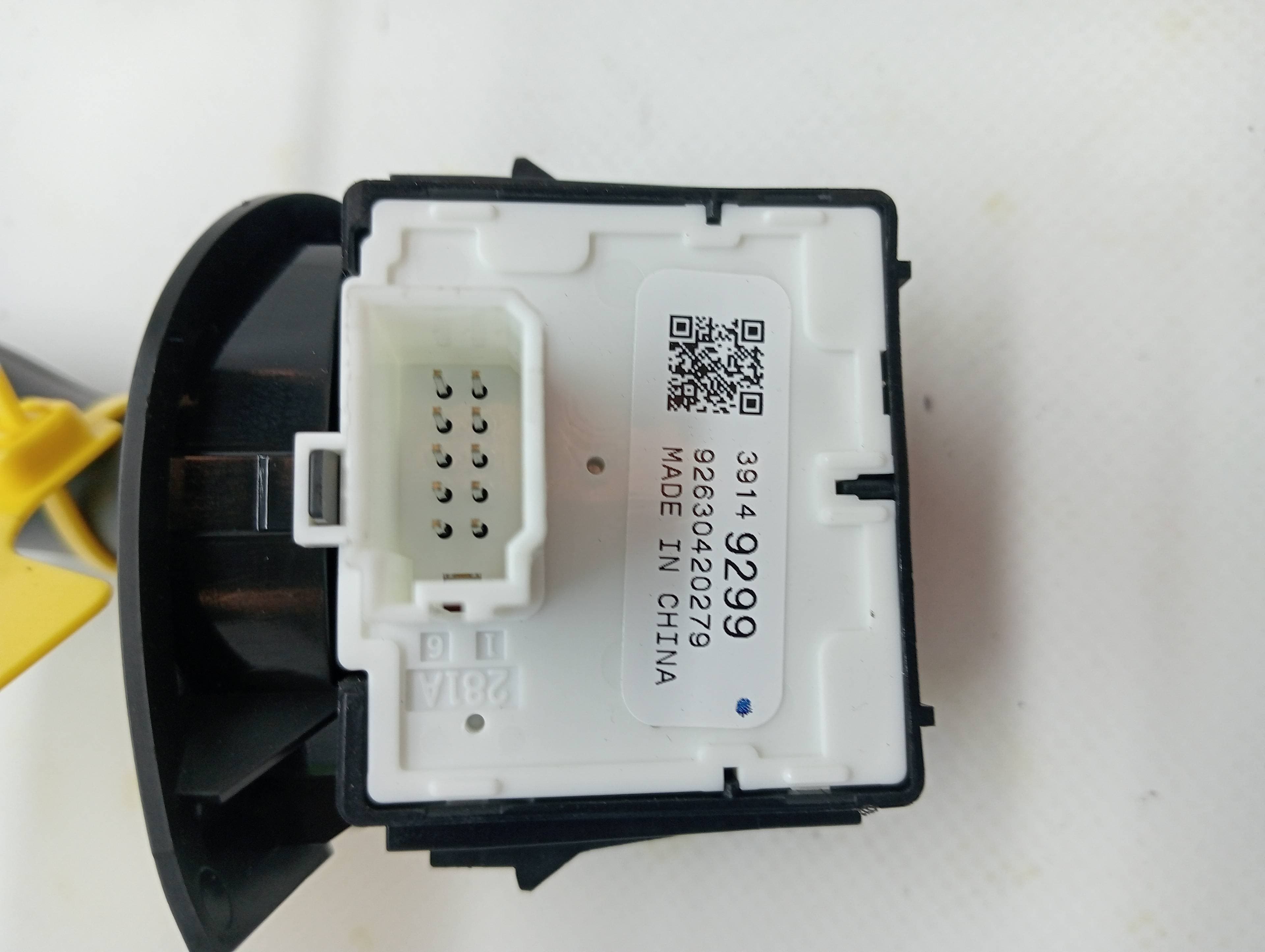 Mando limpia OPEL ASTRA J GTC 3
