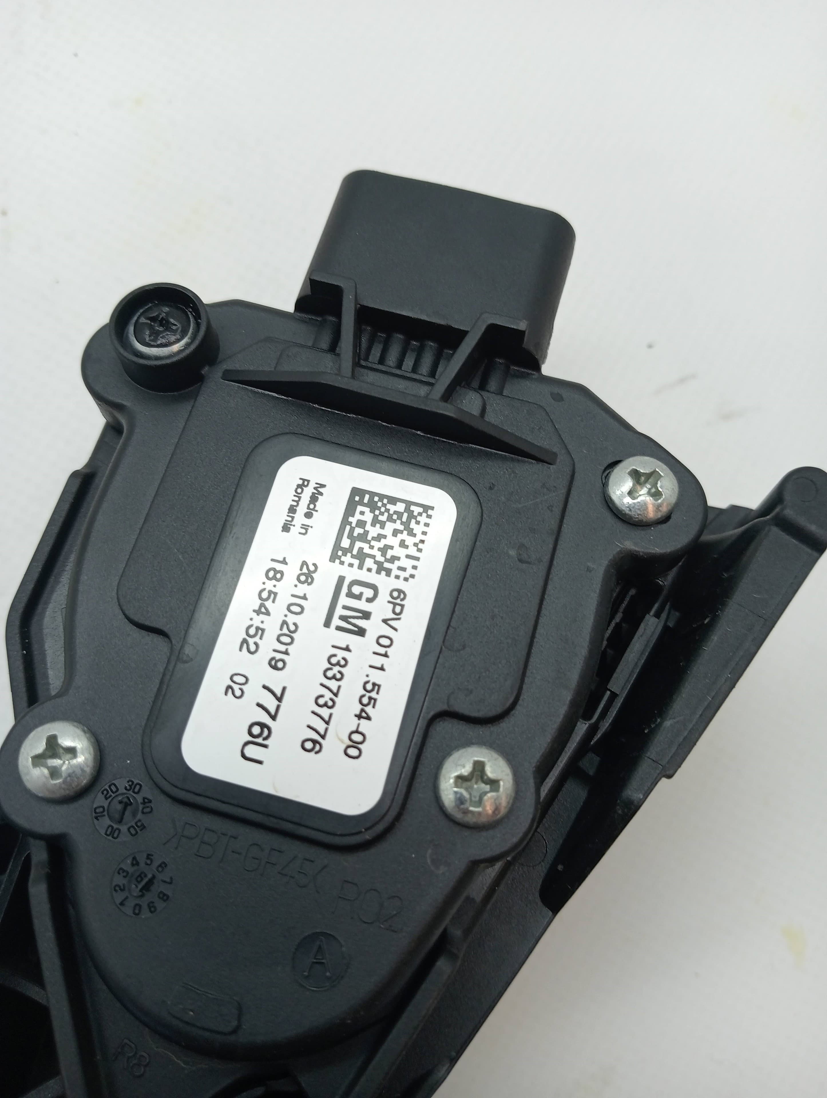 Pedal acelerador OPEL ASTRA J GTC