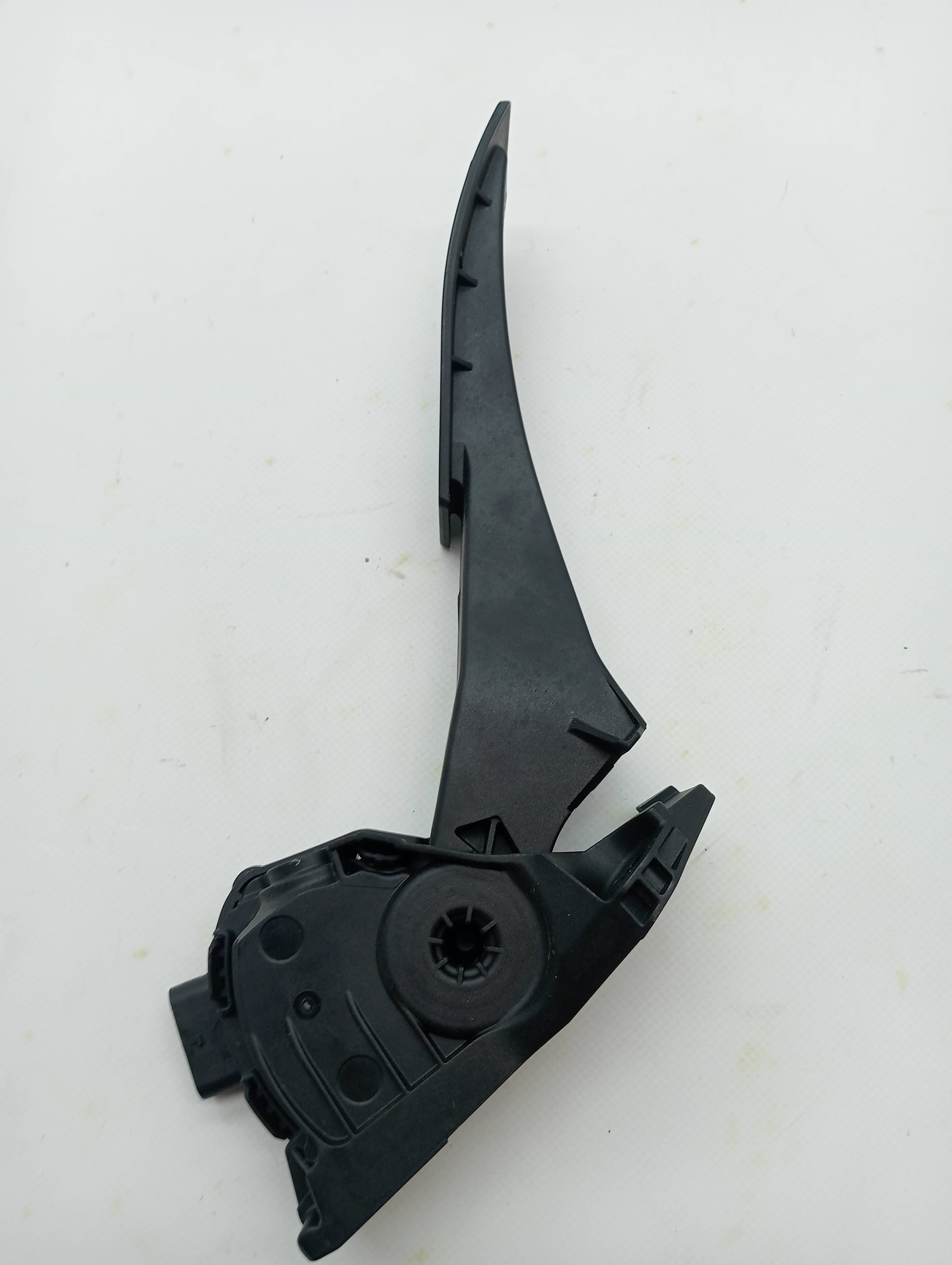 Pedal acelerador OPEL ASTRA J GTC 2