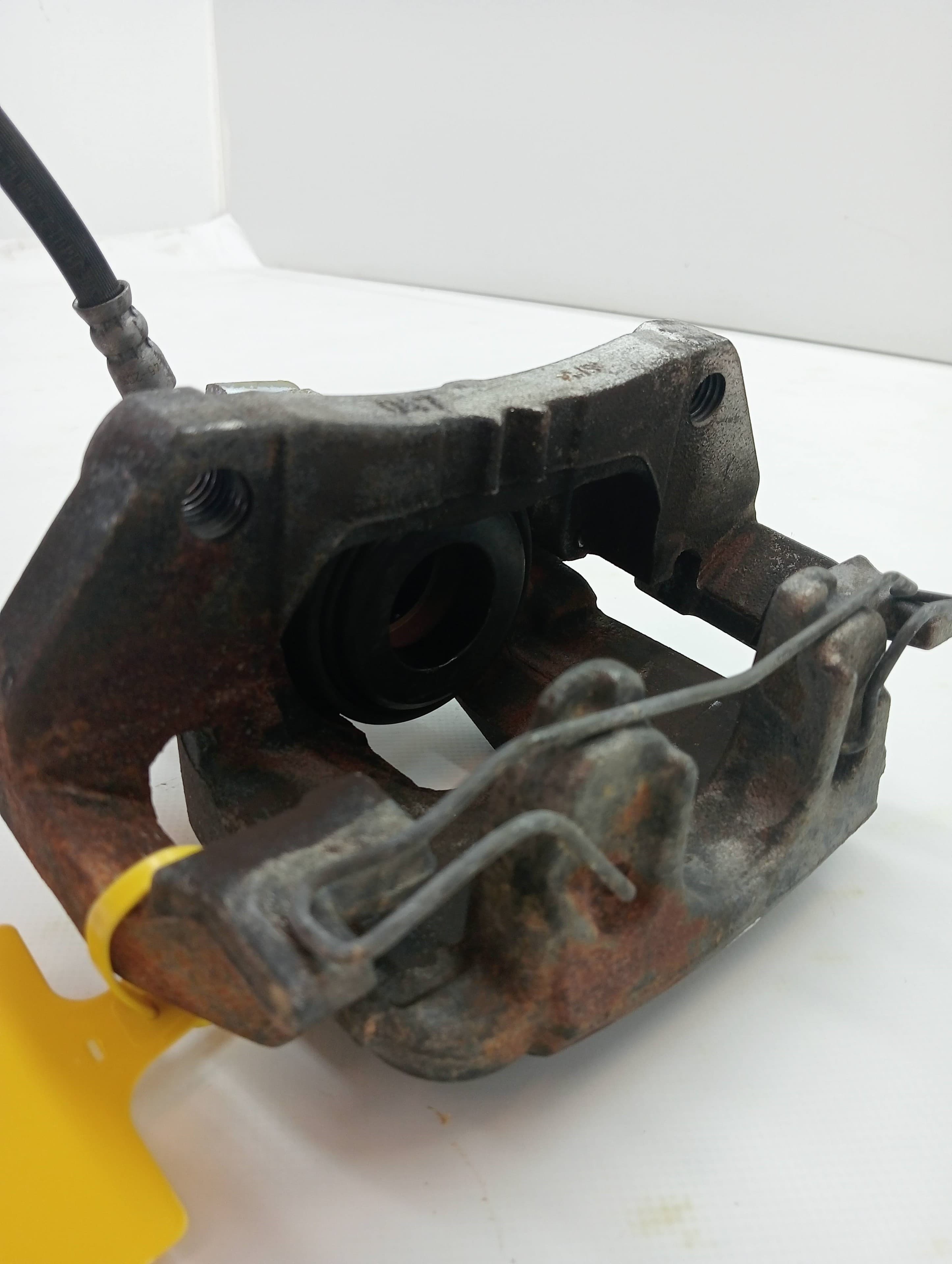 Recambio OPEL ASTRA J GTC ref. 39103795 2