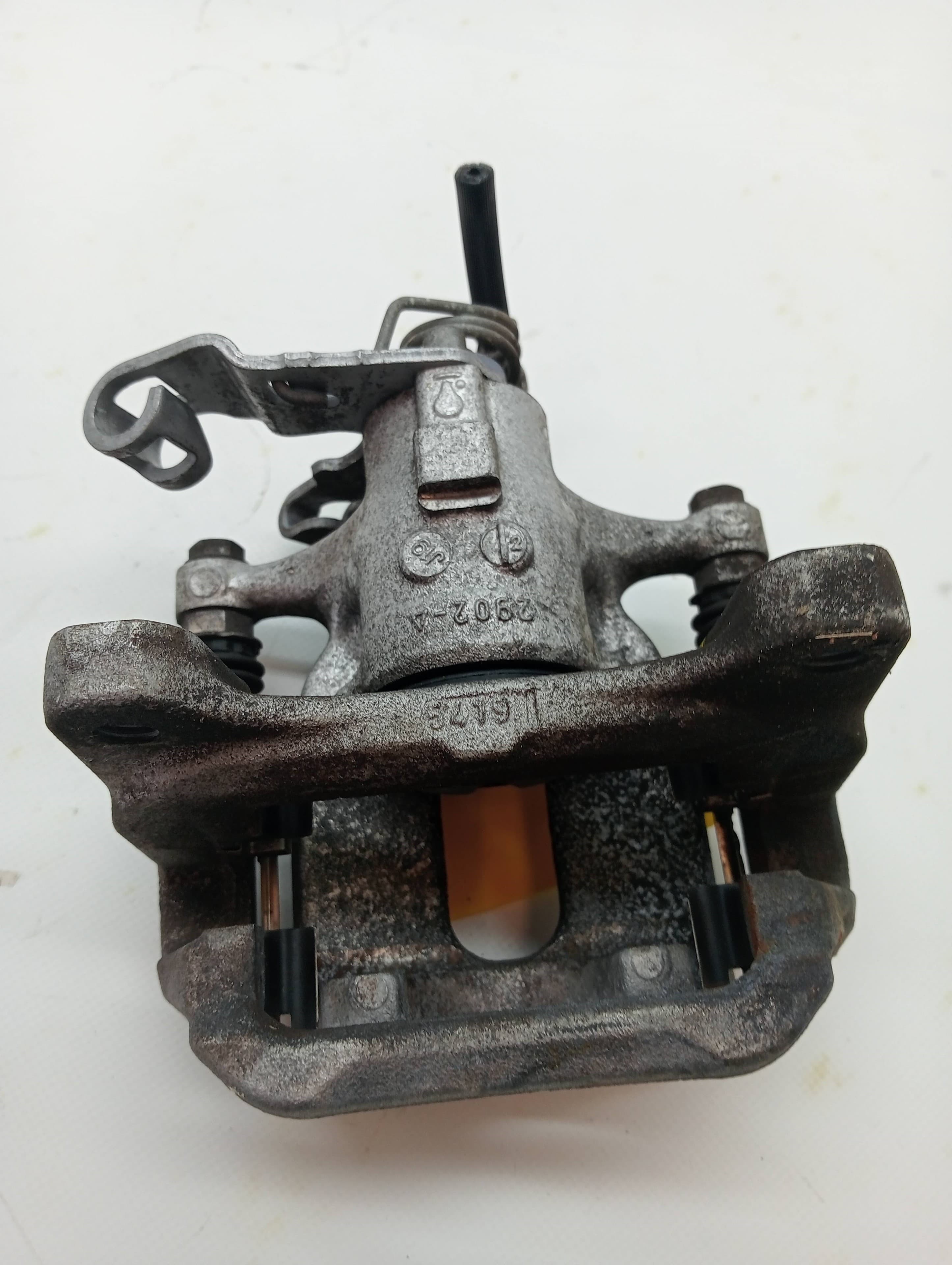 Recambio OPEL ASTRA J GTC ref. 13507389 3