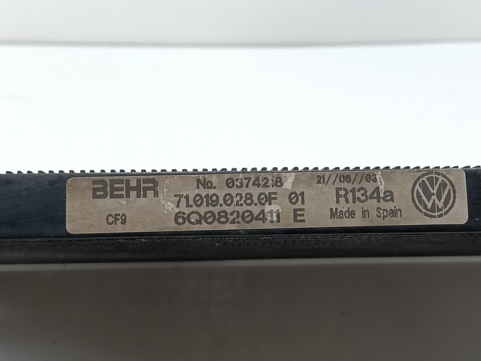 Recambio SEAT CORDOBA BERLINA (6K2) ref. 6Q0820411E 2