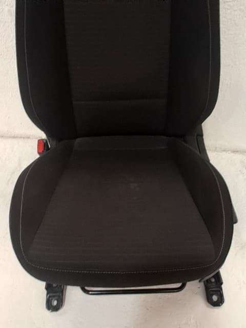 Asiento delantero izquierdo HYUNDAI I20 ACTIVE 4