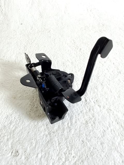 Cerradura capot HYUNDAI I20 ACTIVE 2