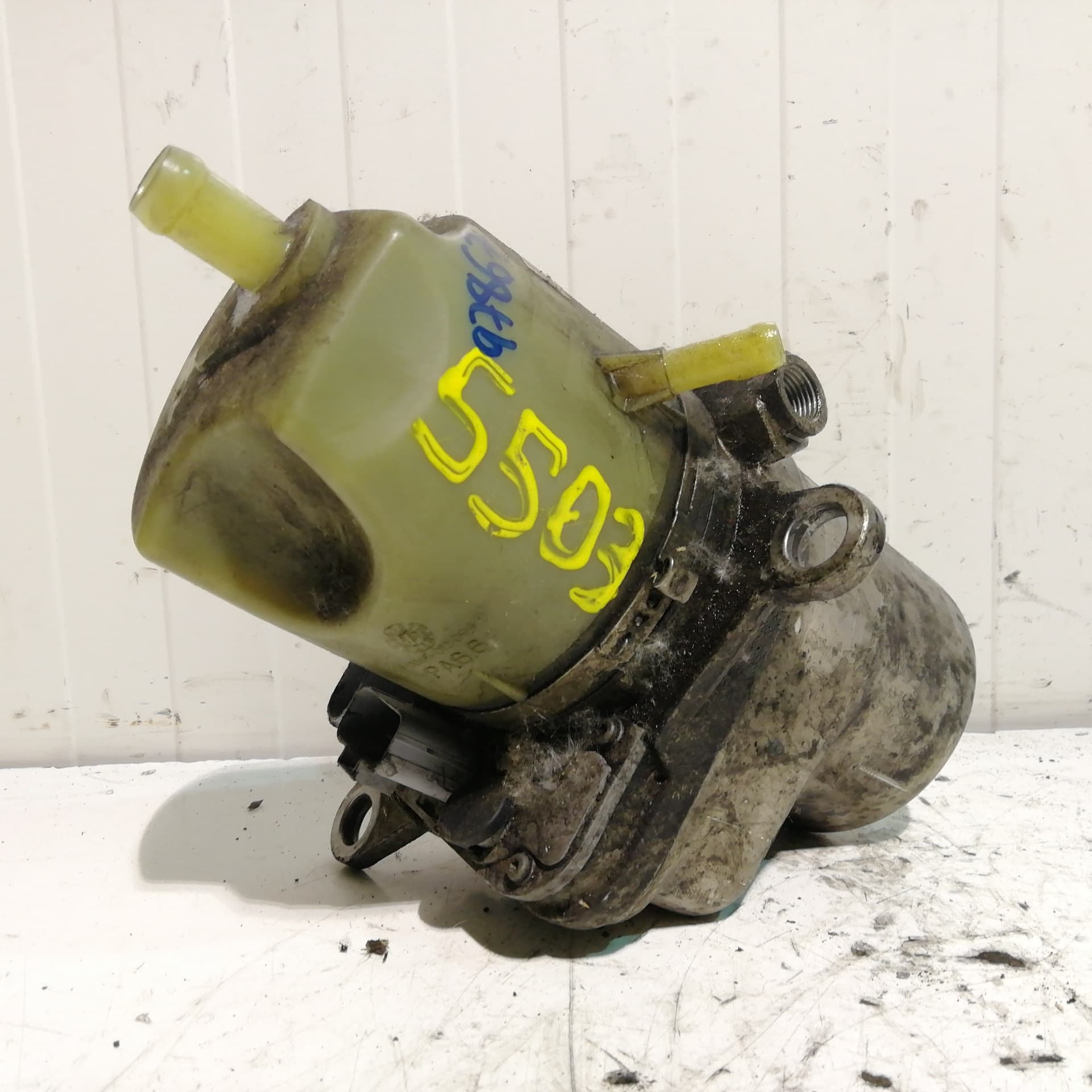 Bomba direccion VOLVO V70 FAMILIAR