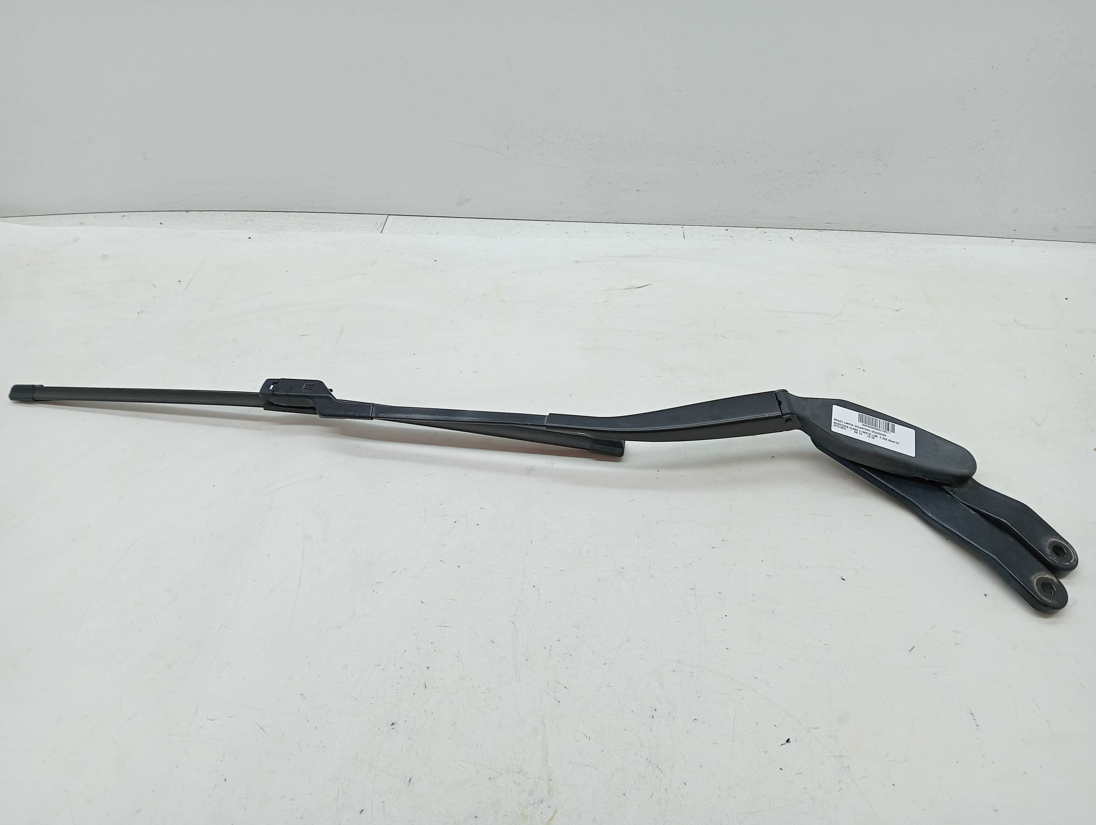 Brazo limpia delantero izquierdo MERCEDES-BENZ CLASE E (W212) LIM.