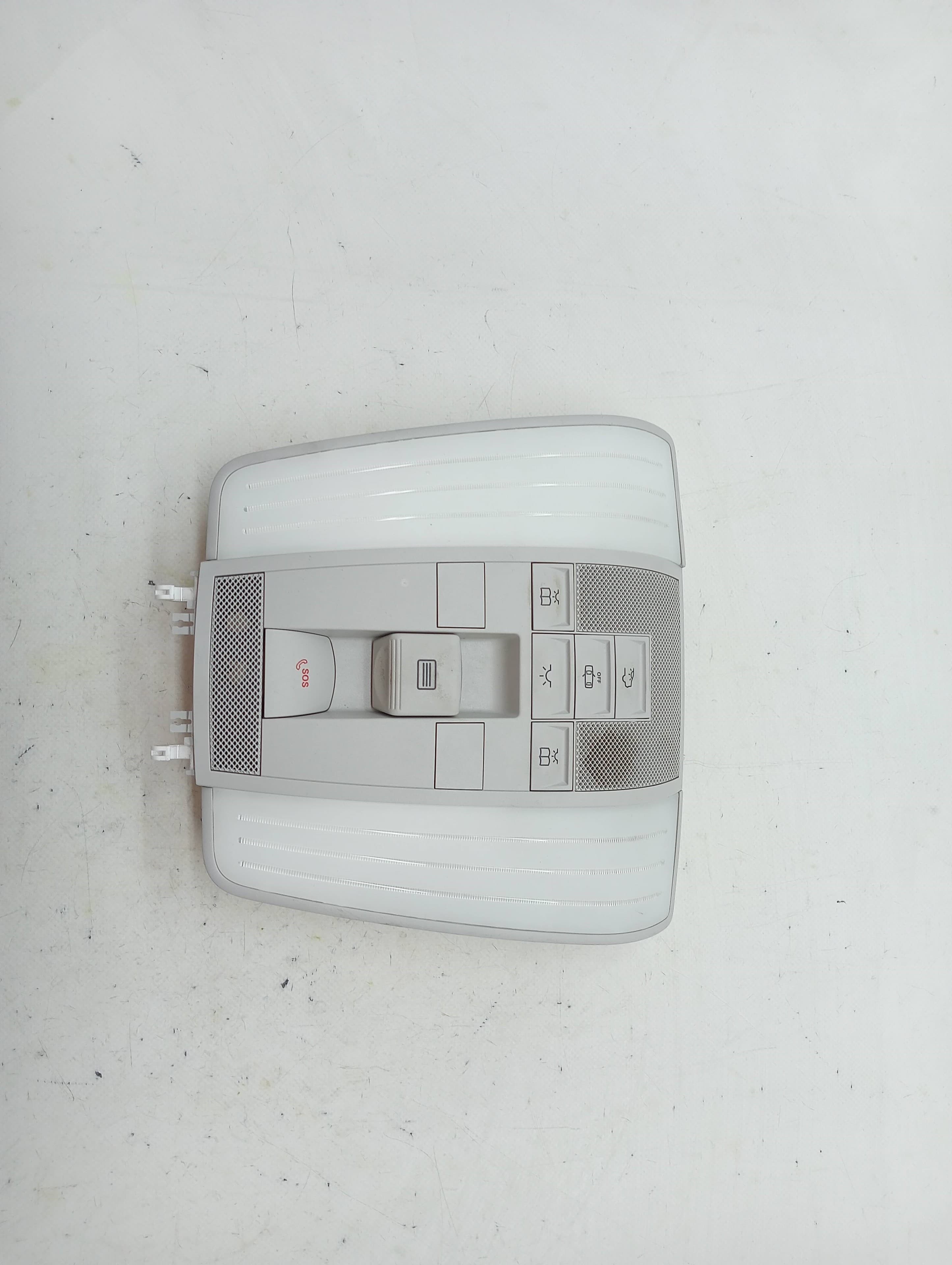 Luz interior MERCEDES-BENZ CLASE E (W212) LIM. 3