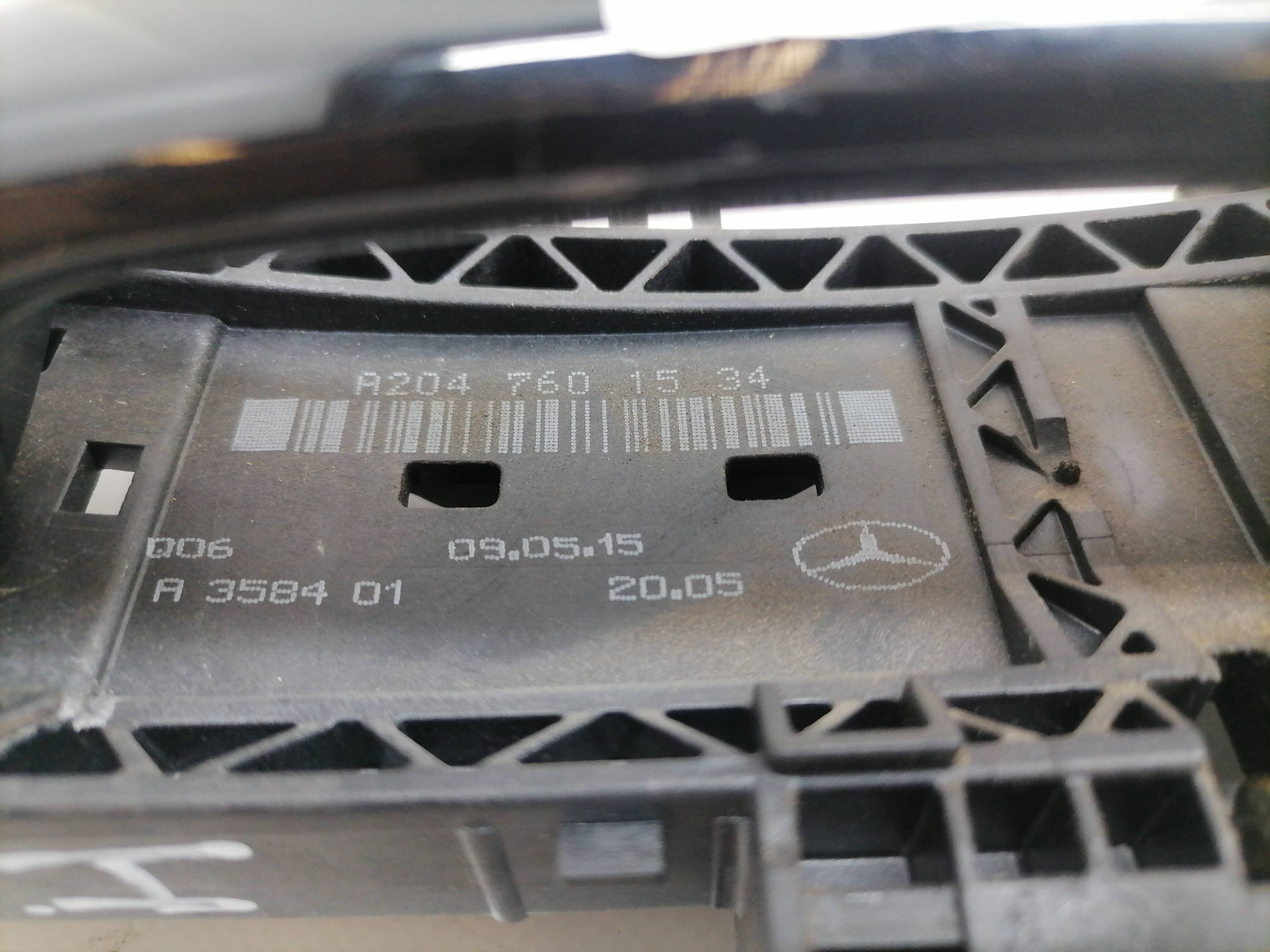 Maneta exterior delantera izquierda MERCEDES-BENZ CLASE E (W212) LIM. 3
