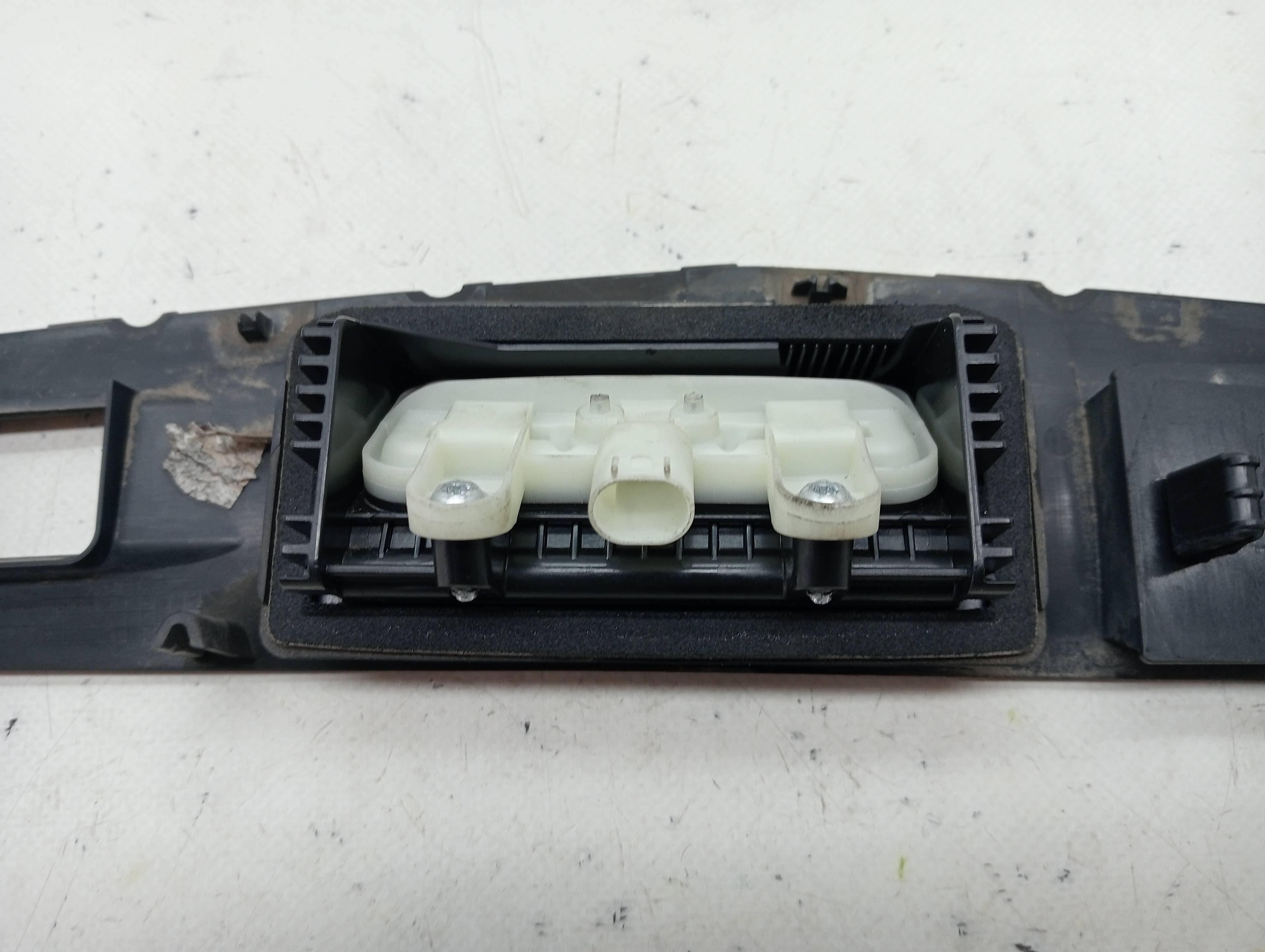 Maneta exterior porton MERCEDES-BENZ CLASE E (W212) LIM. 2