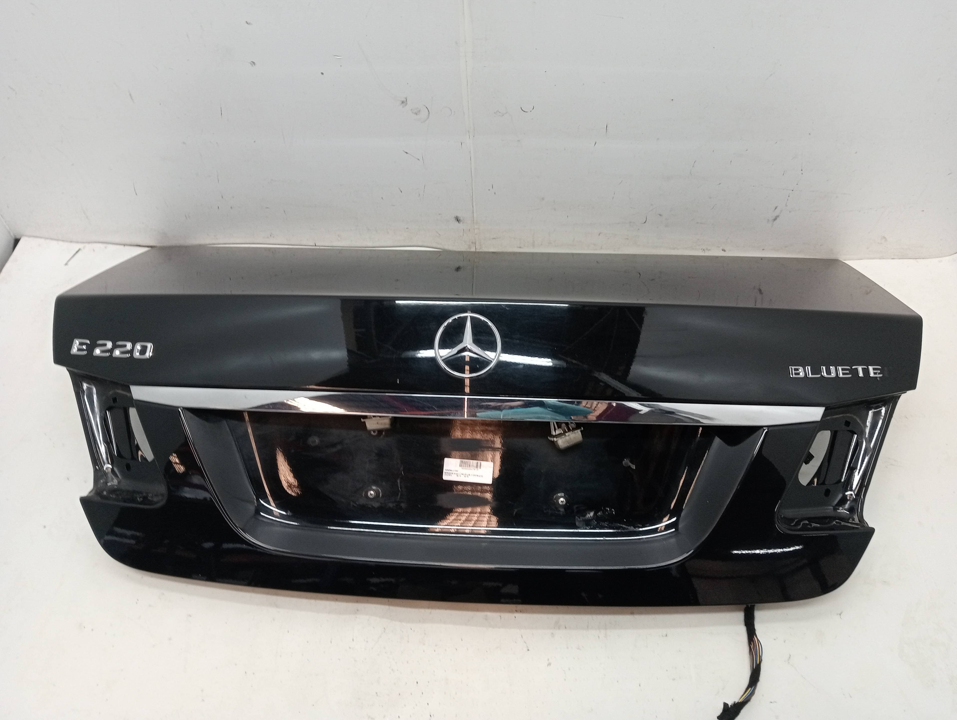 Porton trasero MERCEDES-BENZ CLASE E (W212) LIM.