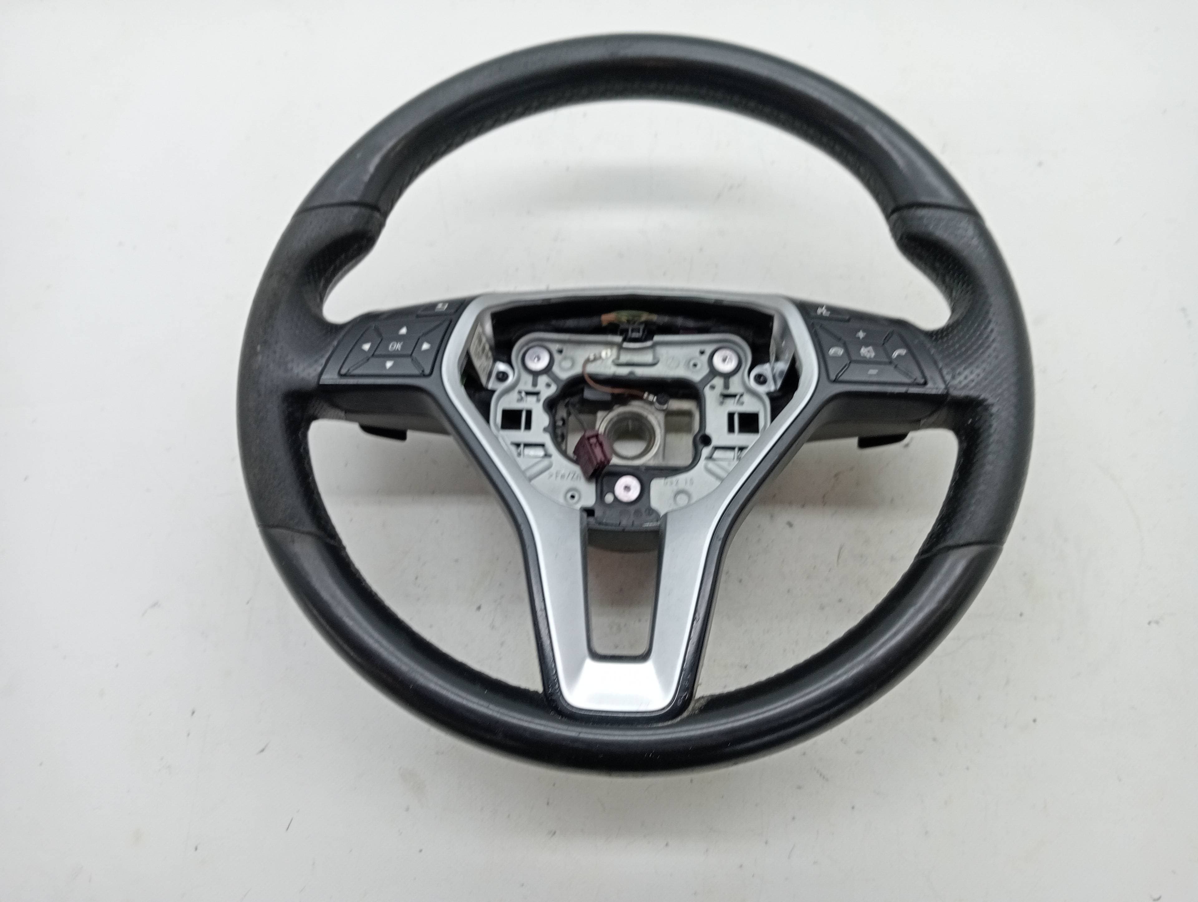 Volante MERCEDES-BENZ CLASE E (W212) LIM. 3