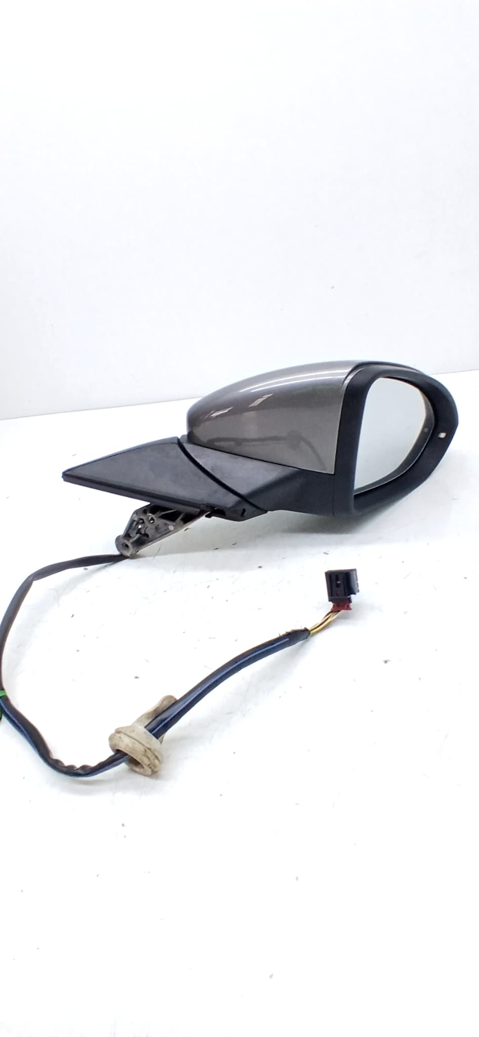Retrovisor derecho VOLKSWAGEN GOLF VII LIM