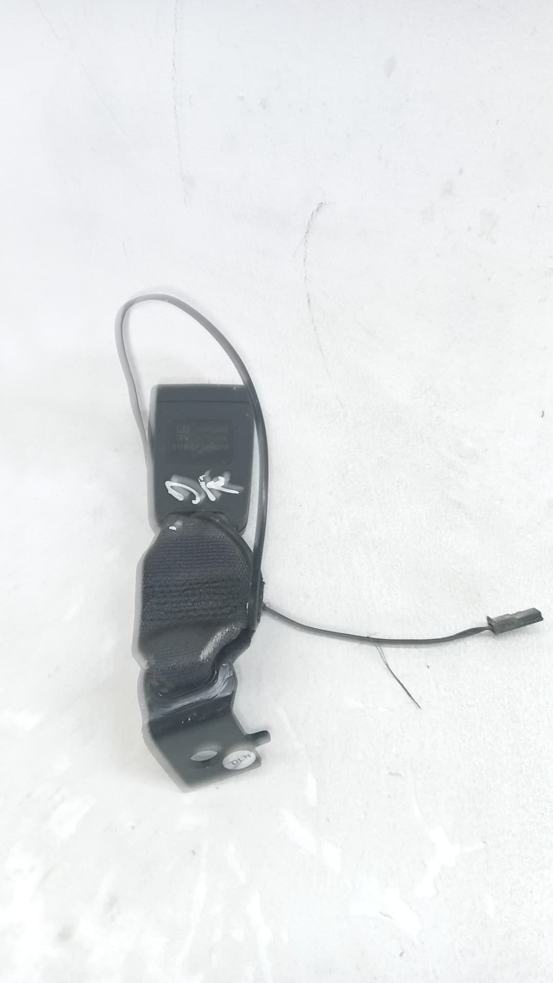Enganche cinturon trasero derecho OPEL ASTRA K LIM 2