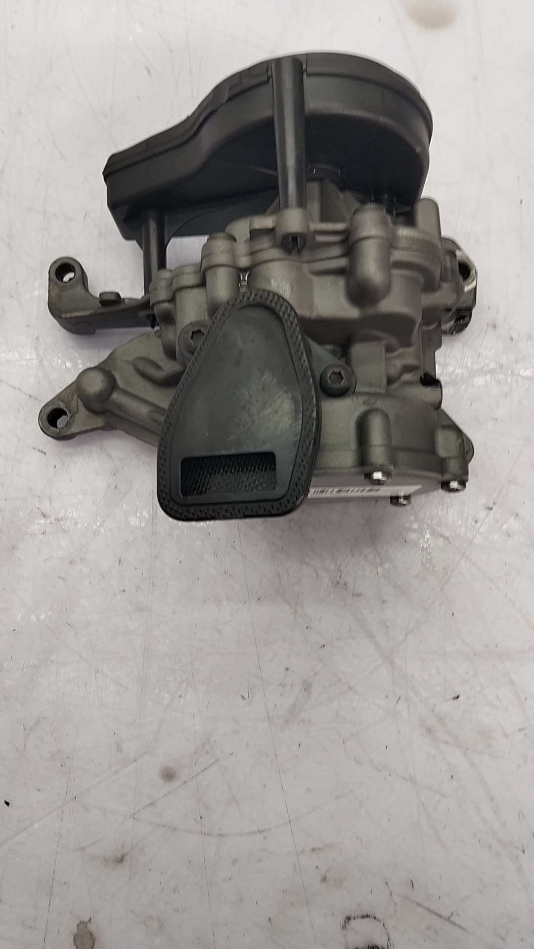 Bomba aceite OPEL ASTRA K LIM 4