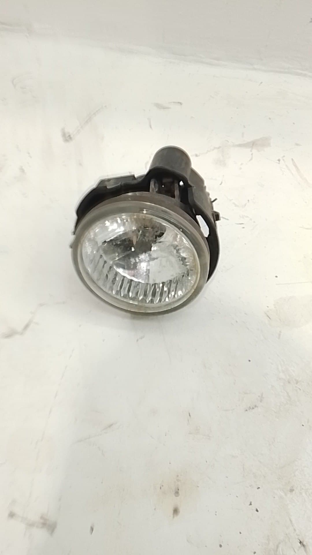 Faro antiniebla izquierdo SUBARU FORESTER S11 (SG)