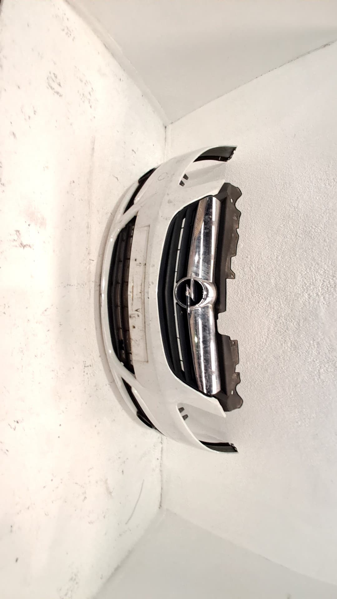 Paragolpes delantero OPEL CORSA D