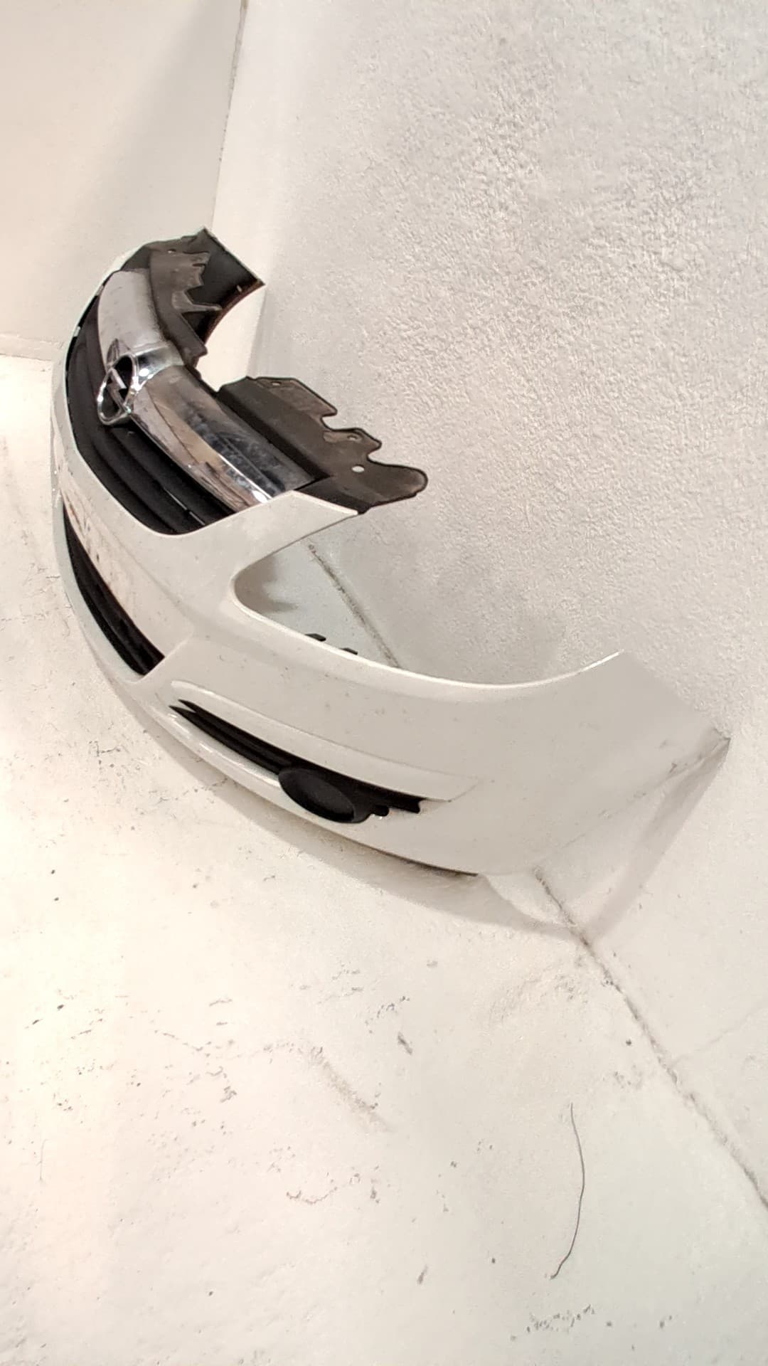 Paragolpes delantero OPEL CORSA D 4