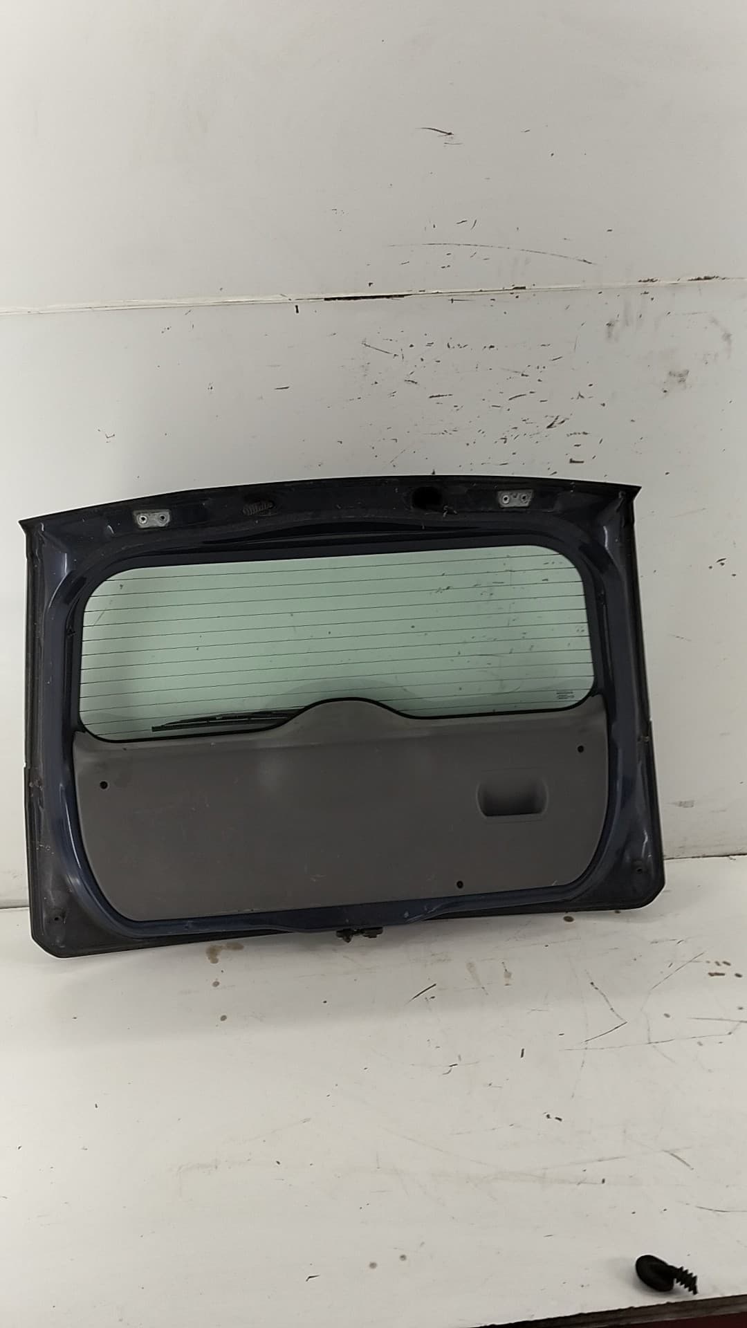 Porton trasero FORD FIESTA (CBK) 3