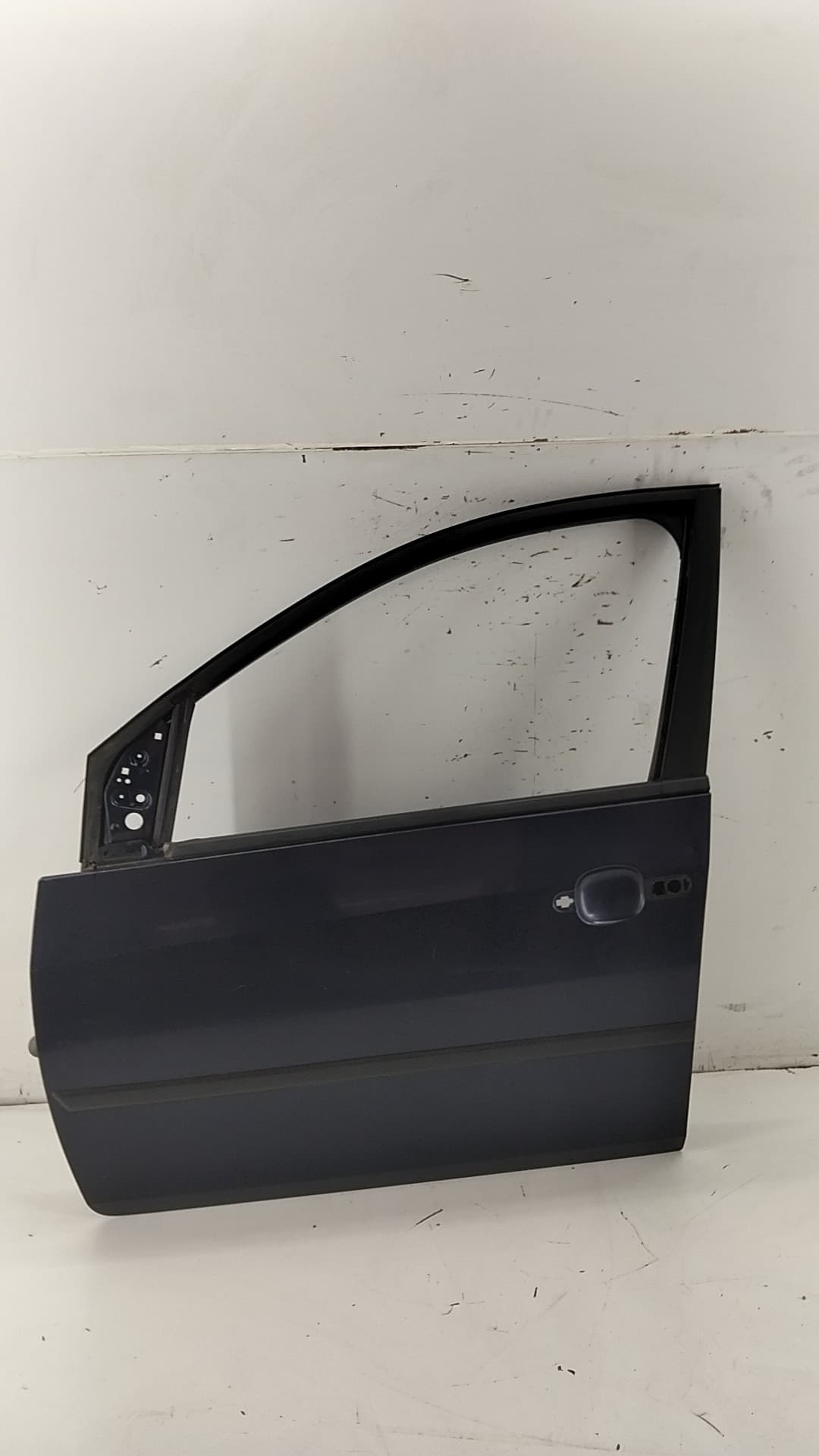 Puerta delantera izquierda FORD FIESTA (CBK)