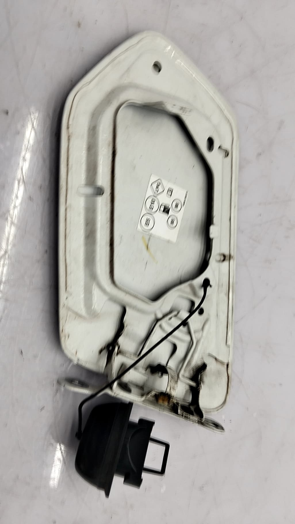 Tapa exterior combustible DACIA SANDERO 3