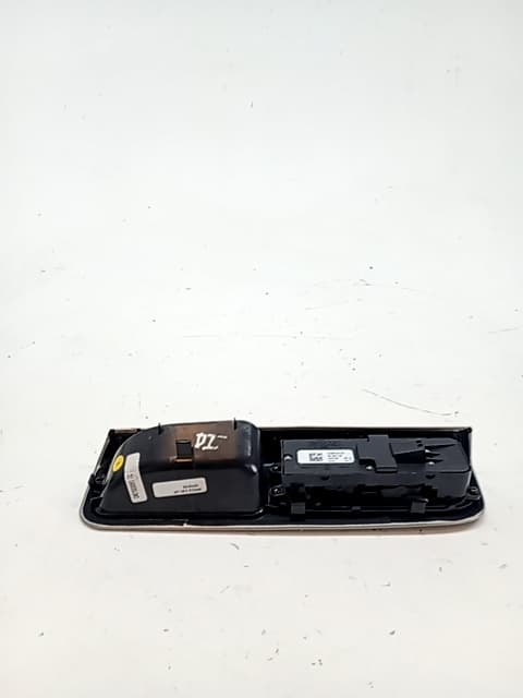 Mando elevalunas delantero izquierdo VOLVO C30 5