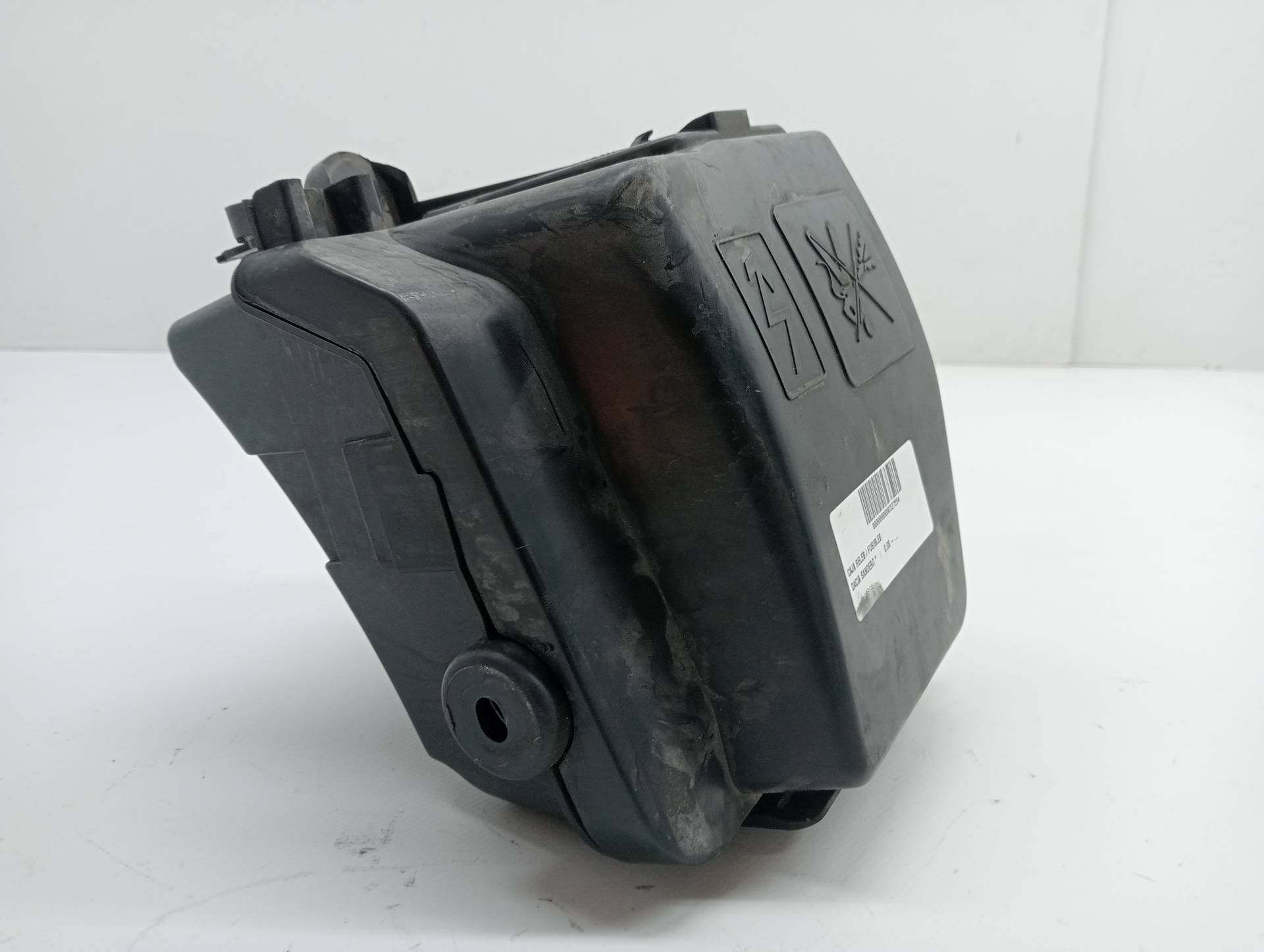 Caja reles / fusibles DACIA SANDERO