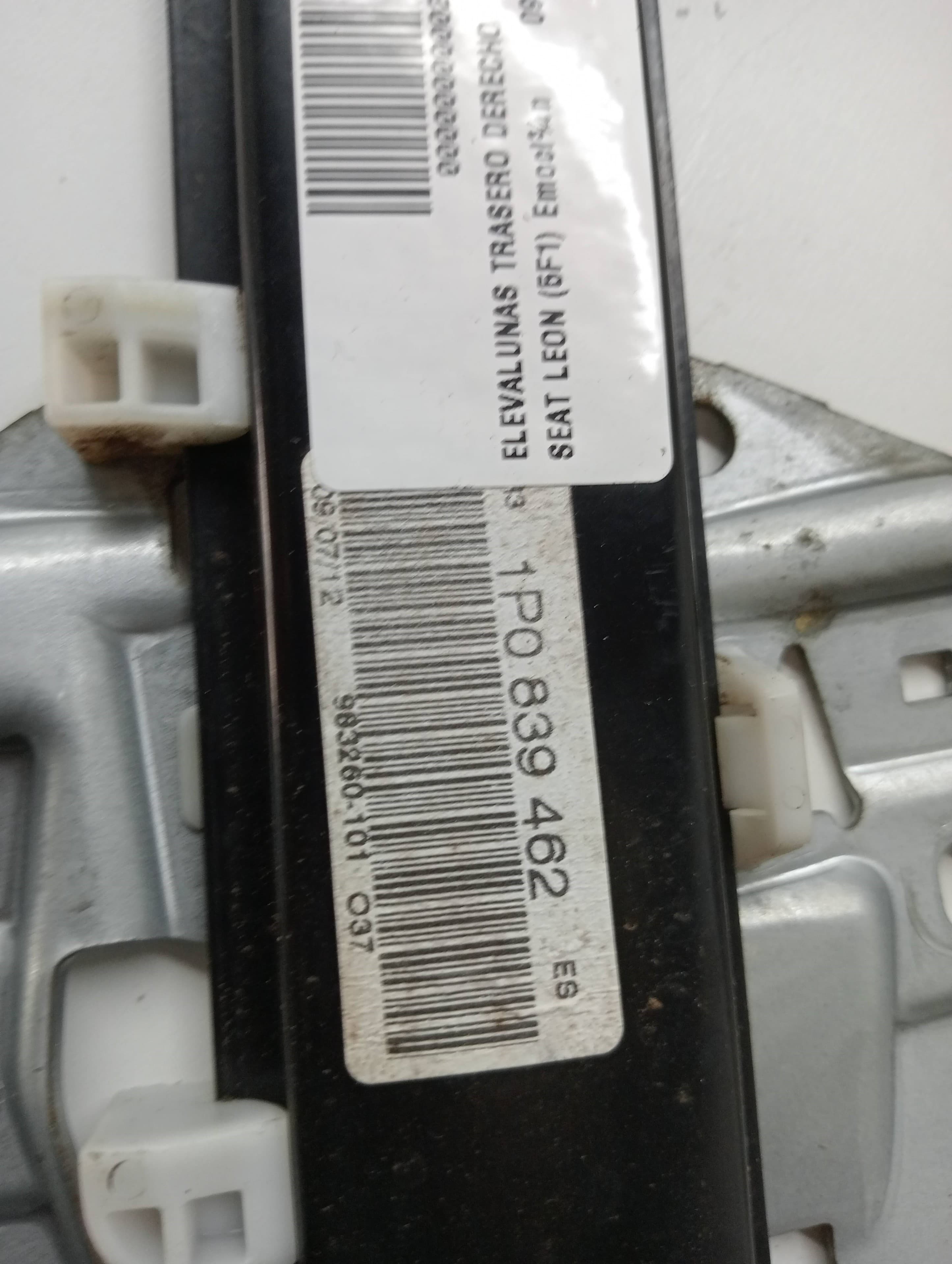 Elevalunas trasero derecho SEAT LEON (5F1) 3