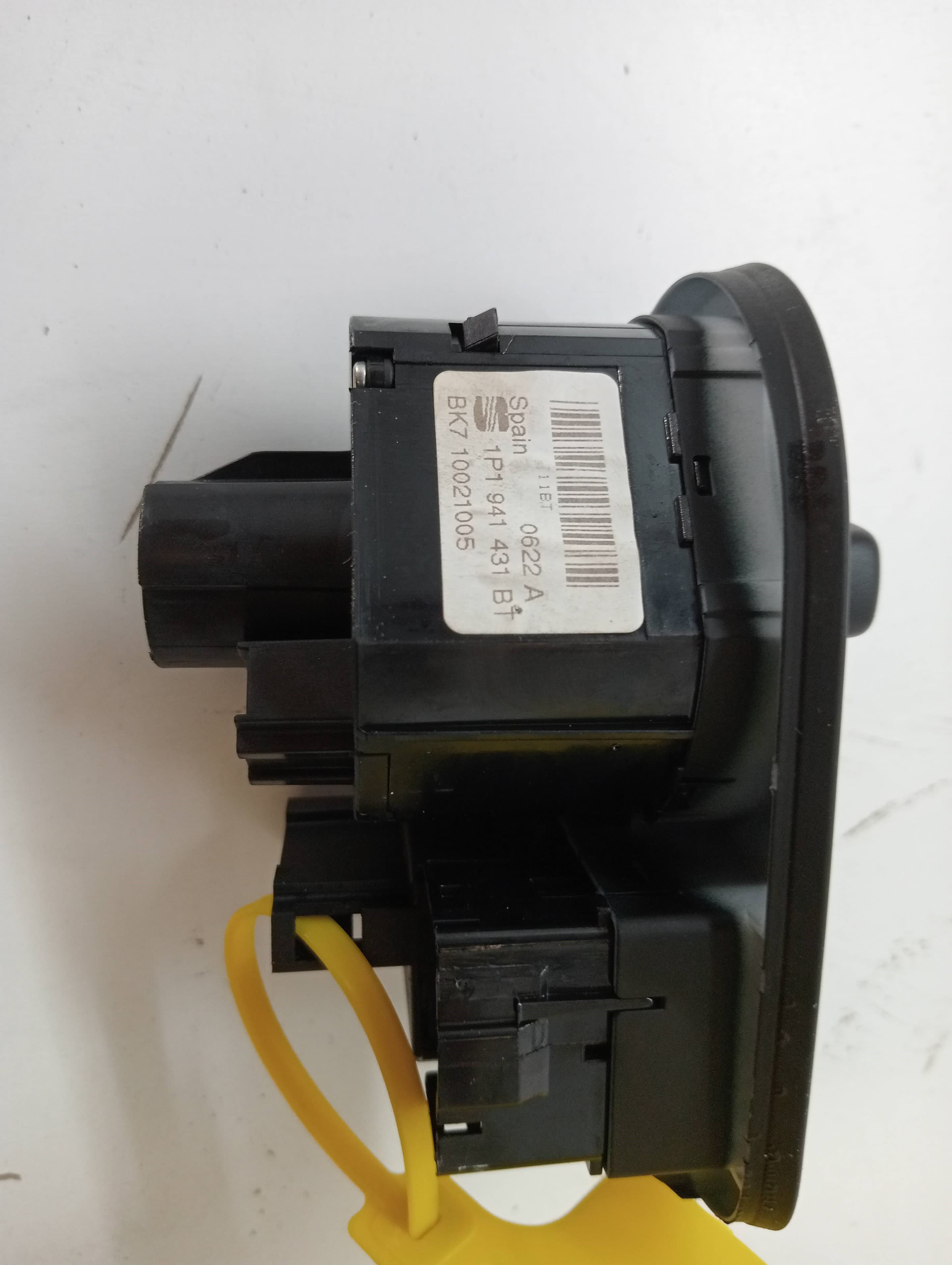 Mando luces SEAT LEON (5F1) 4